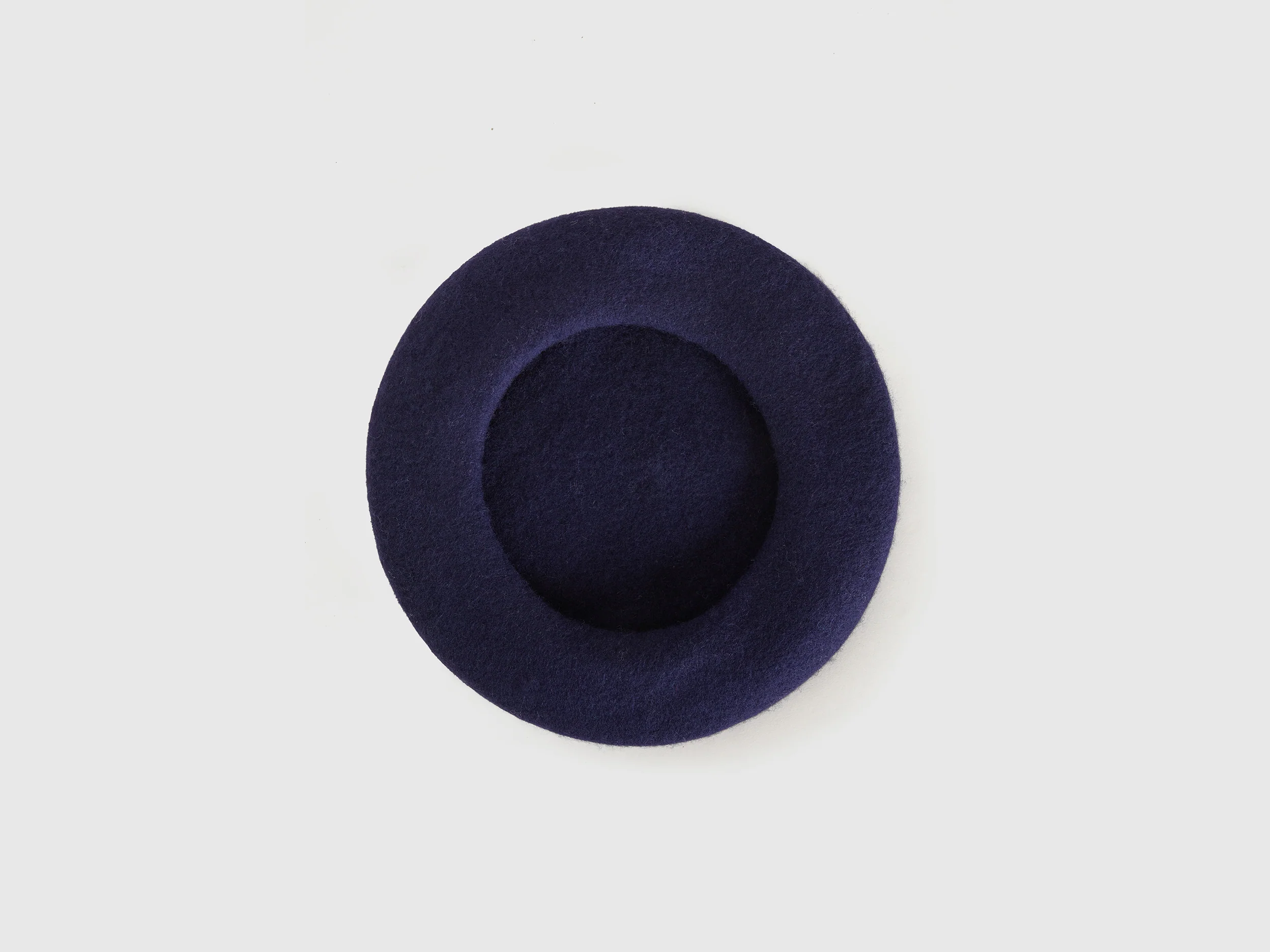Basco classico in misto lana - Image 2