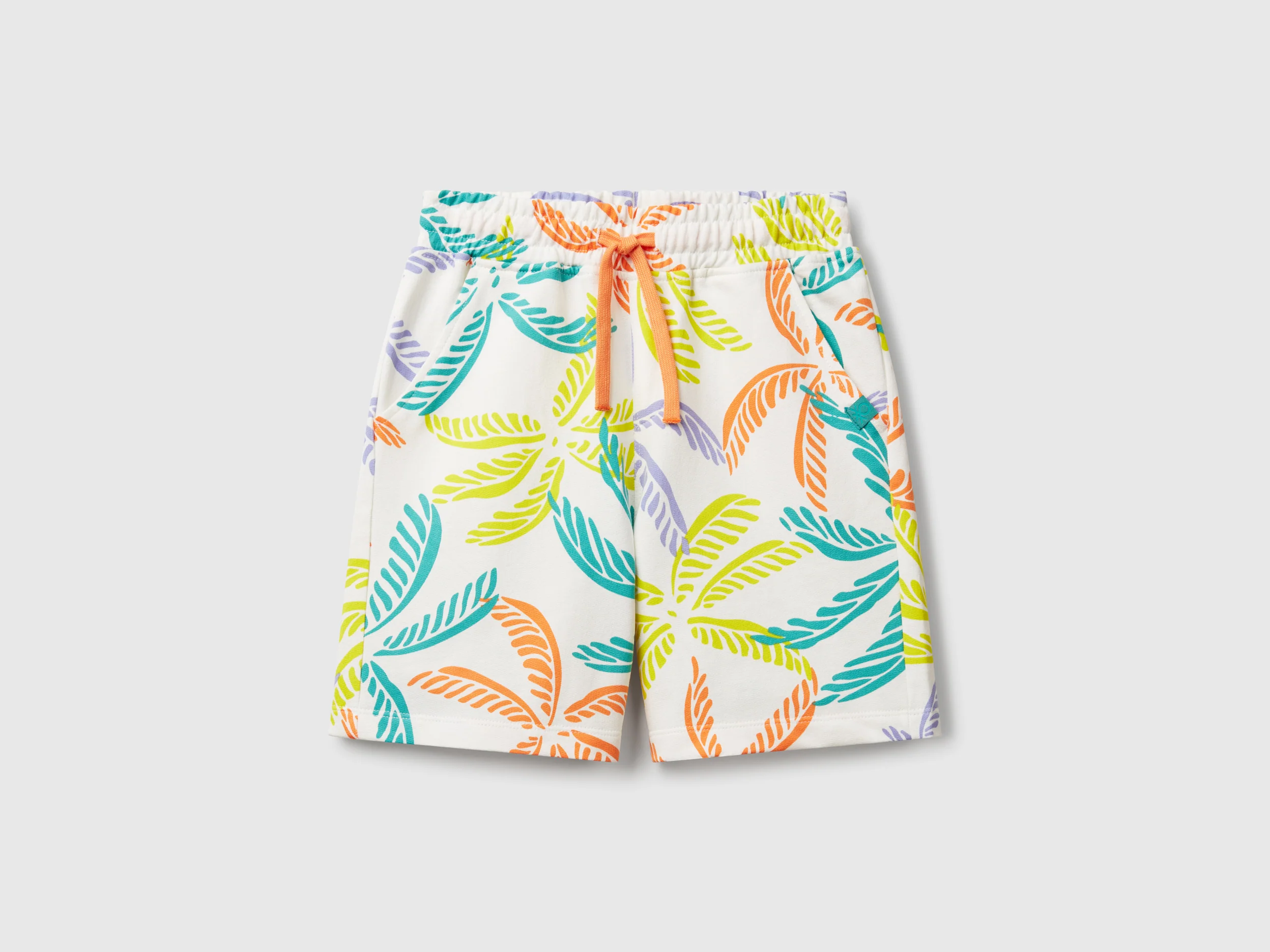 Bermuda con stampa tropicale