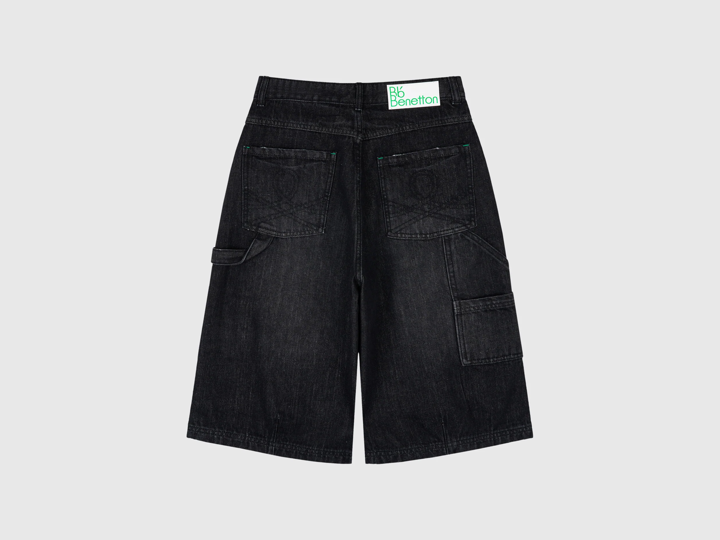Bermuda di jeans al ginocchio - Image 2