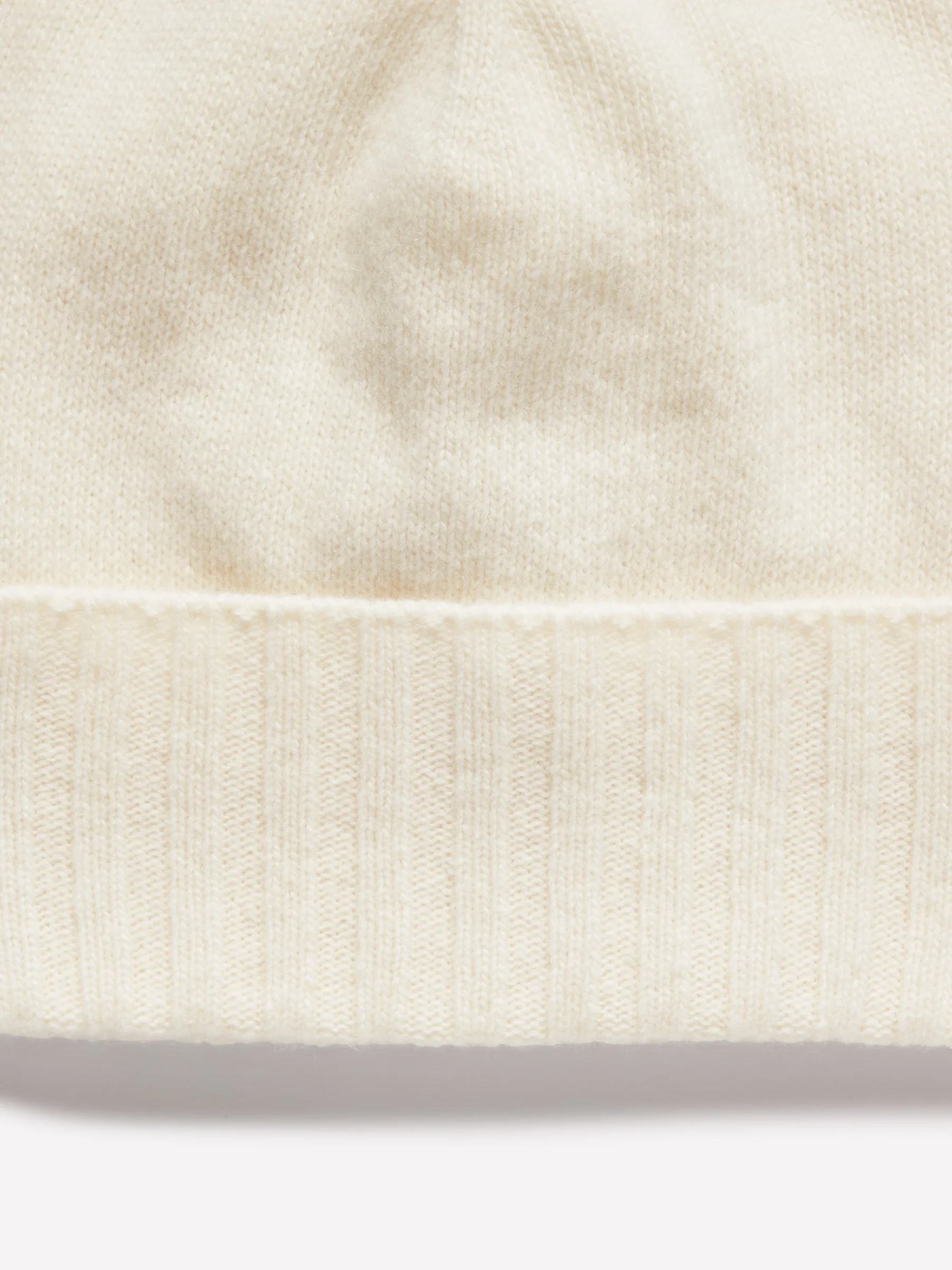 Berretto beige in maglia di misto lana - Image 2