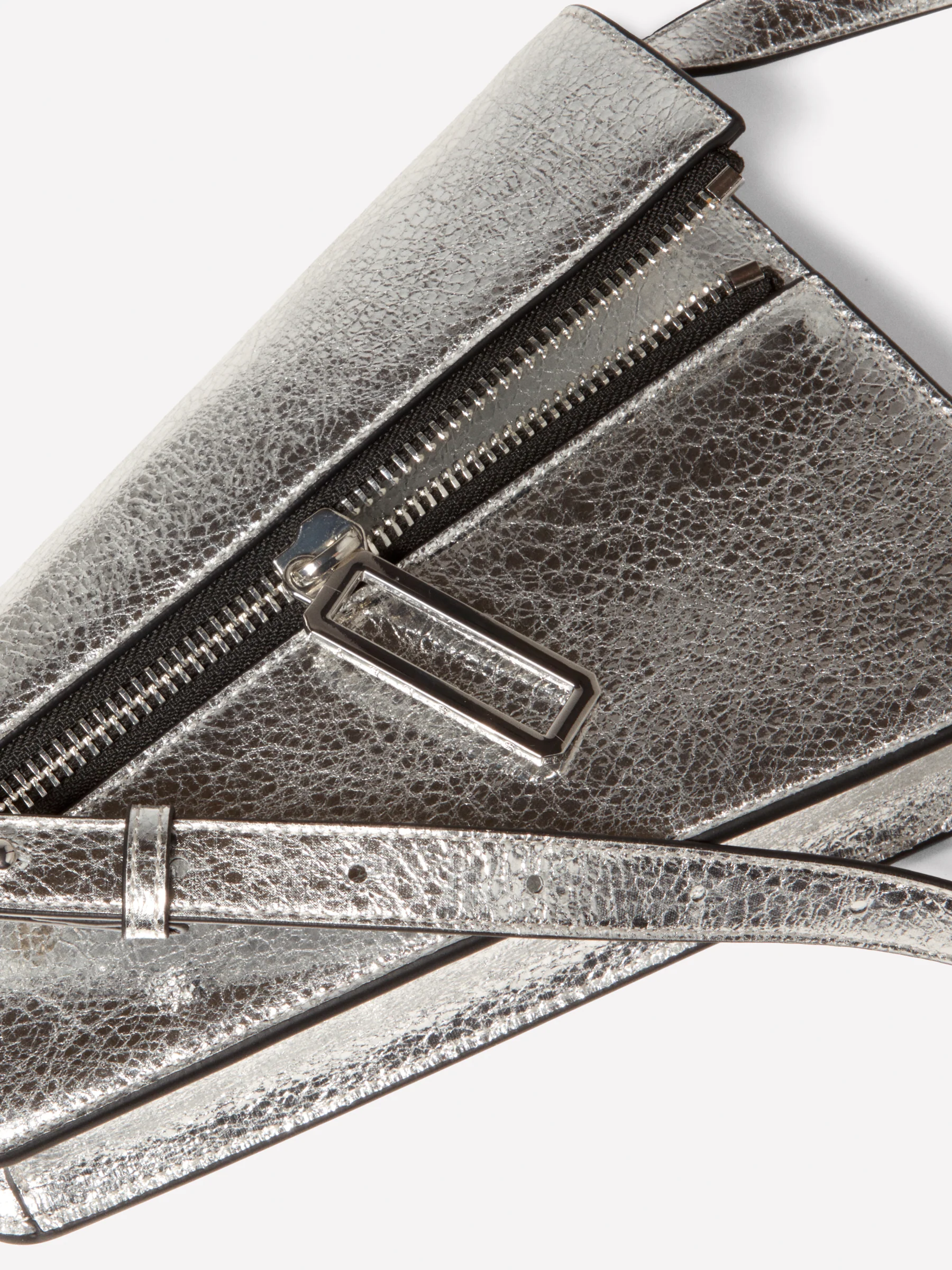 Borsa asimmetrica argentata con tracolla - Image 3