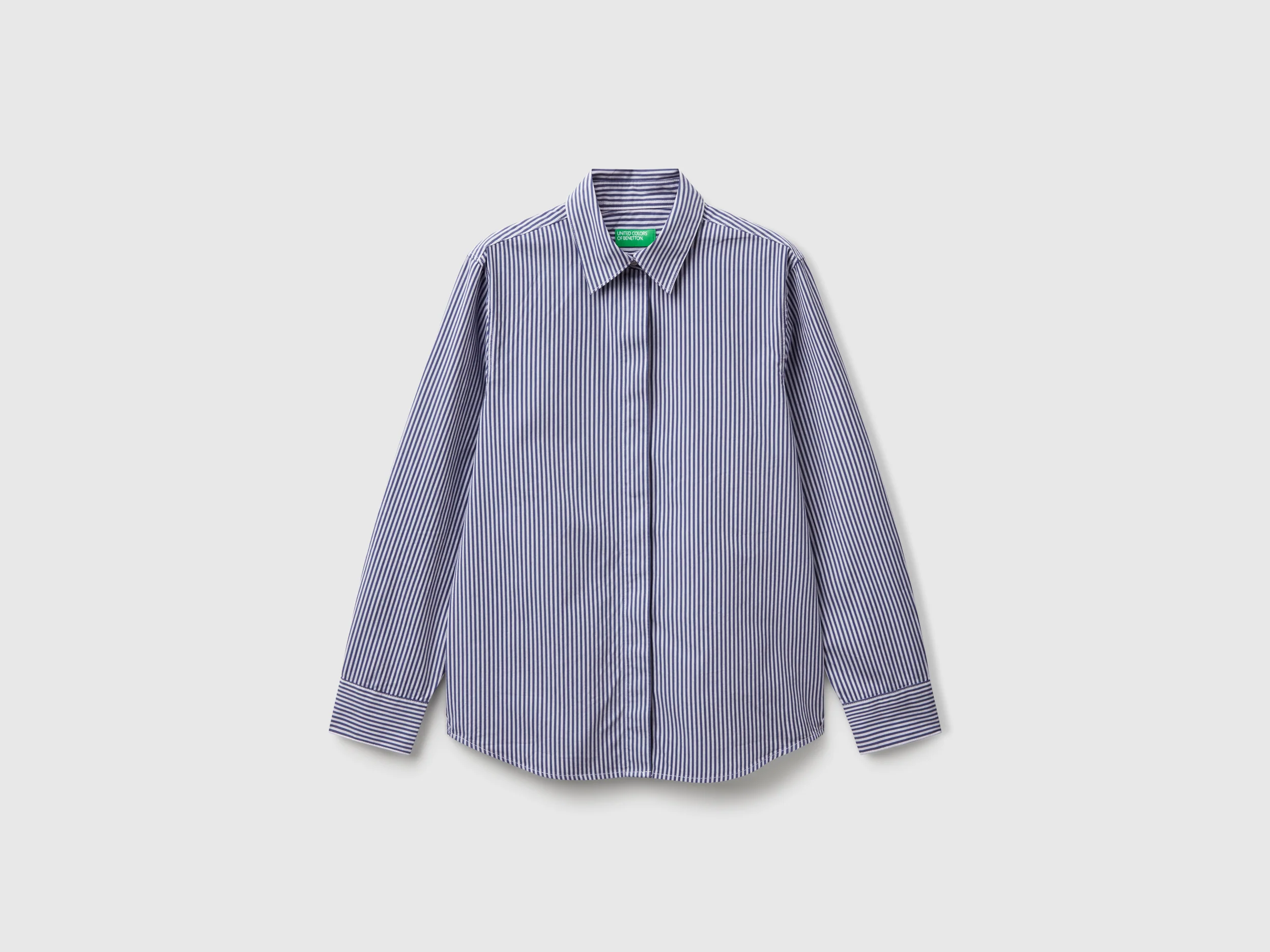 Camicia a righe verticali
