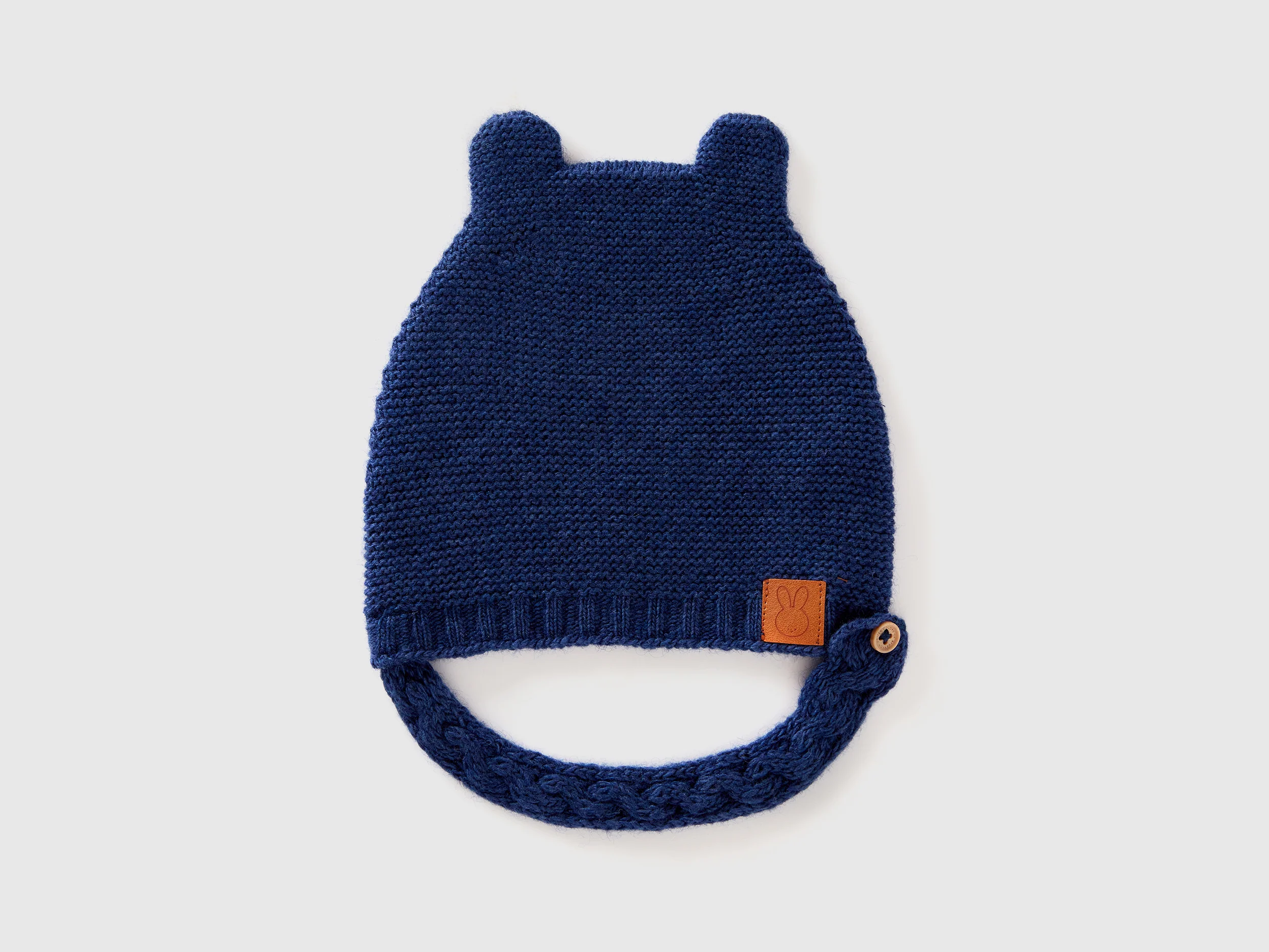 Cappellino con orecchie in misto lana riciclata