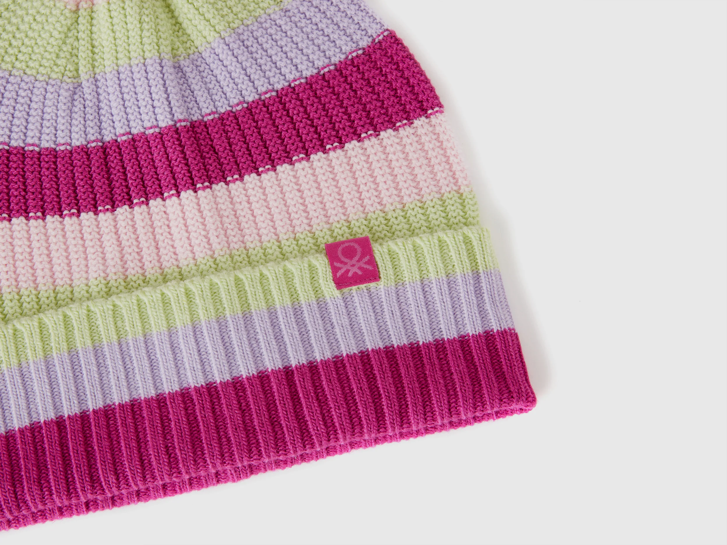 Cappellino in maglia a righe - Image 3