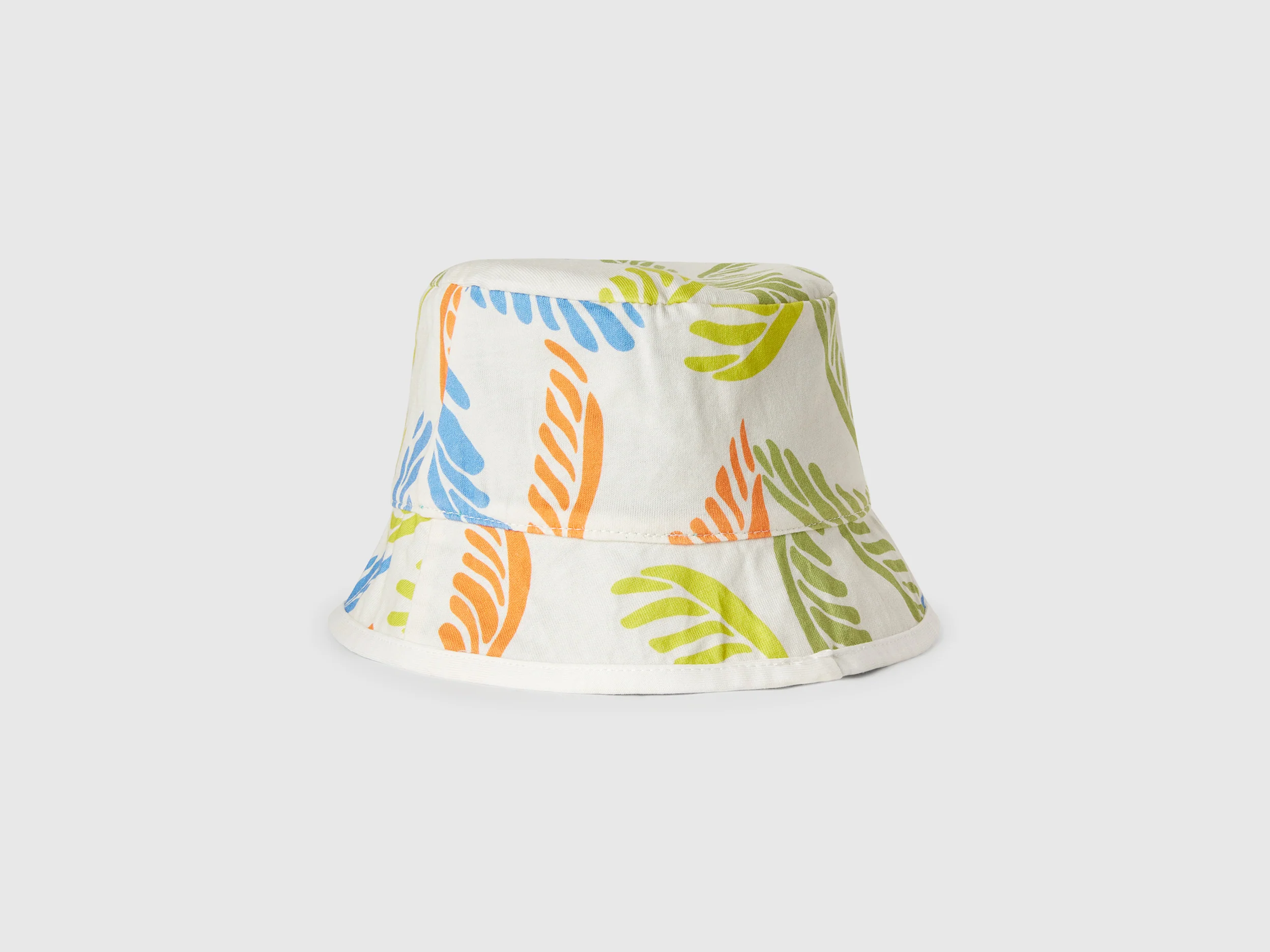 Cappello reversibile con stampa tropicale - Image 2