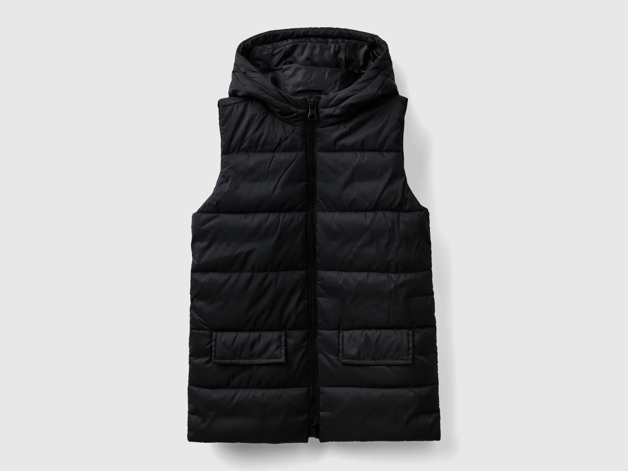 Gilet imbottito con cappuccio