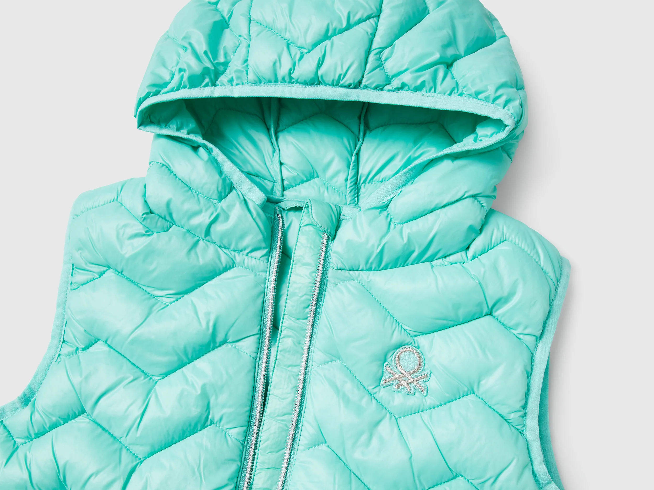 Gilet imbottito con cappuccio - Image 3