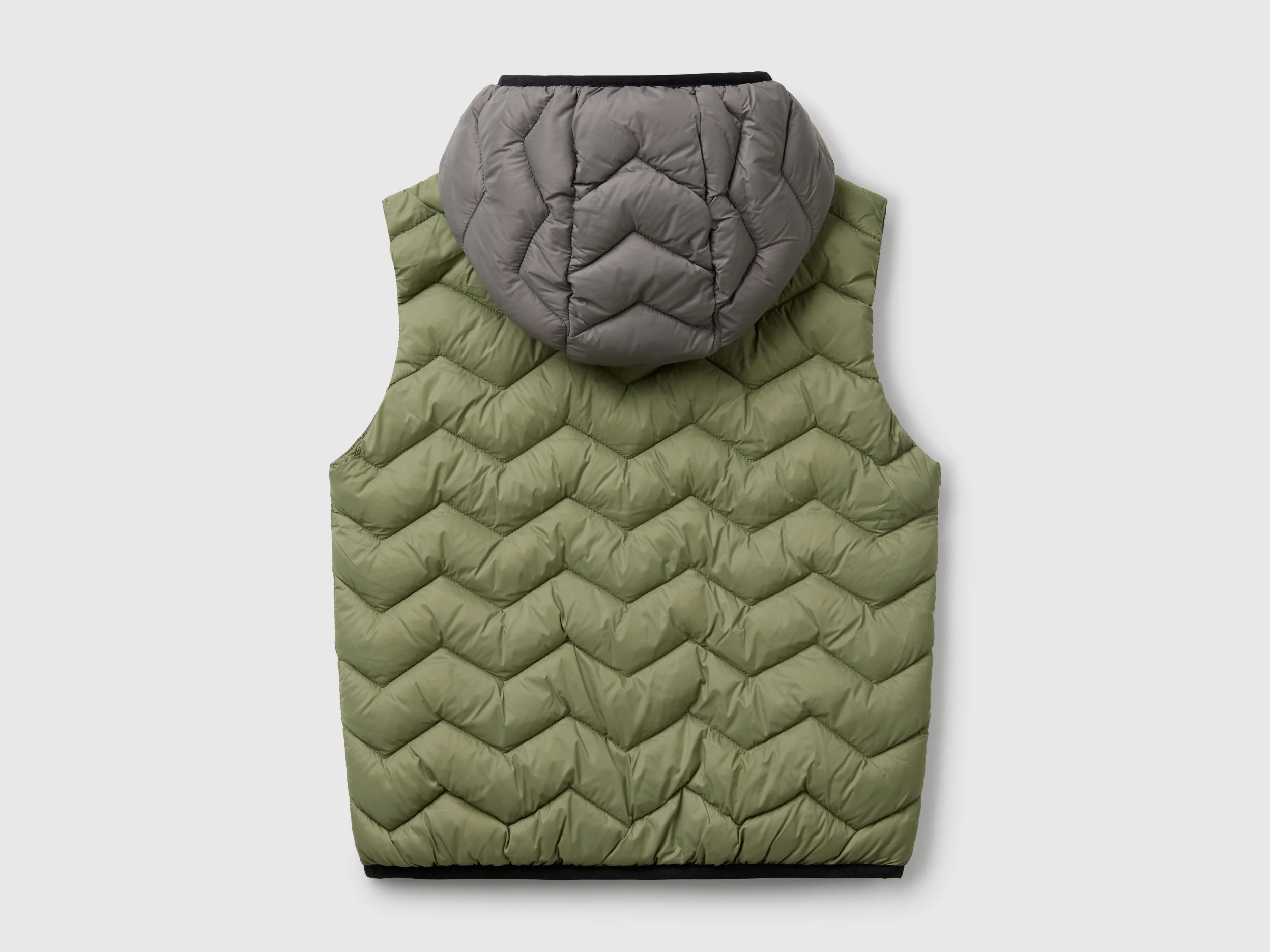 Gilet imbottito con cappuccio - Image 2