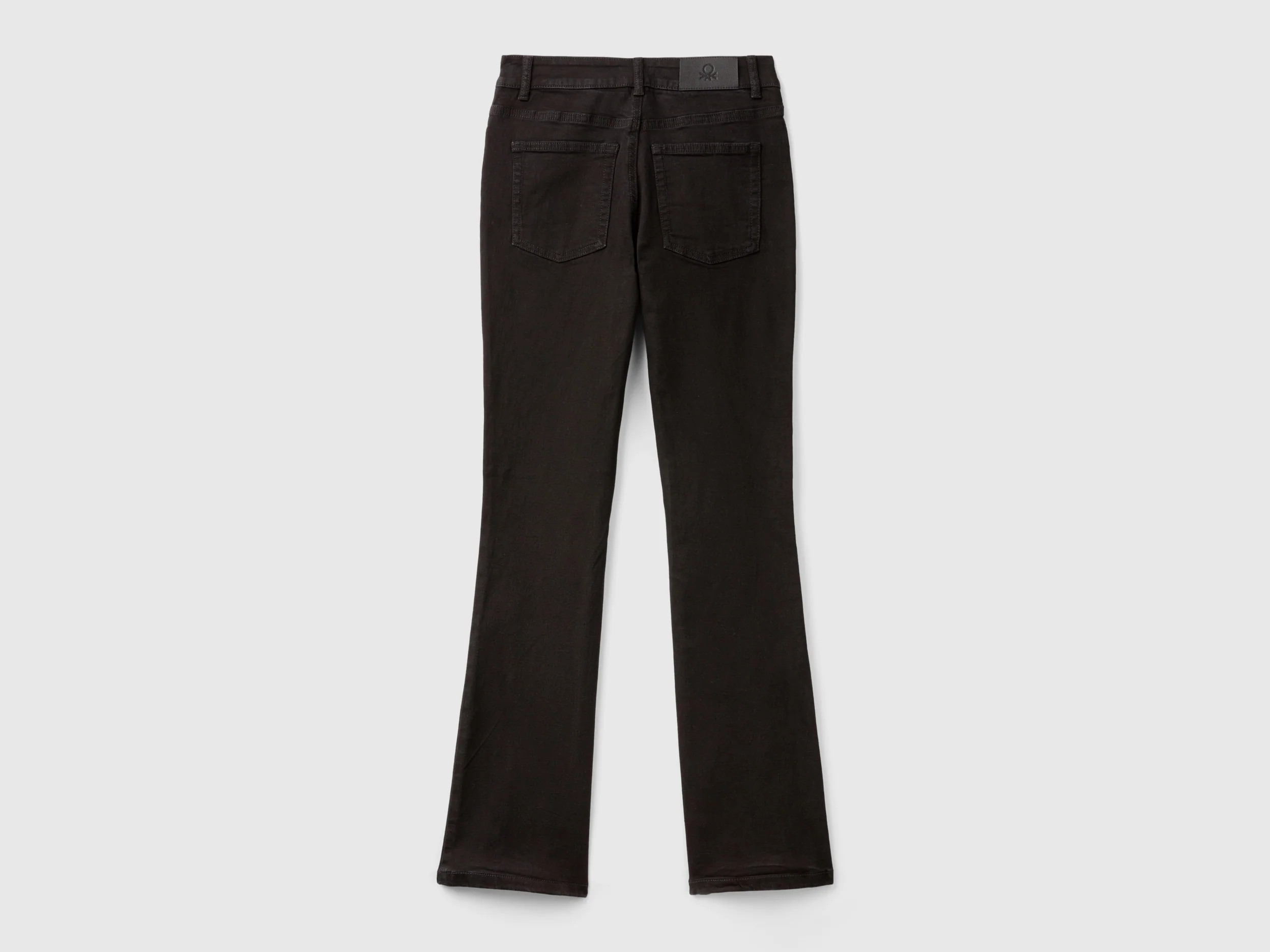 Jeans bootcut in misto cotone riciclato - Image 2