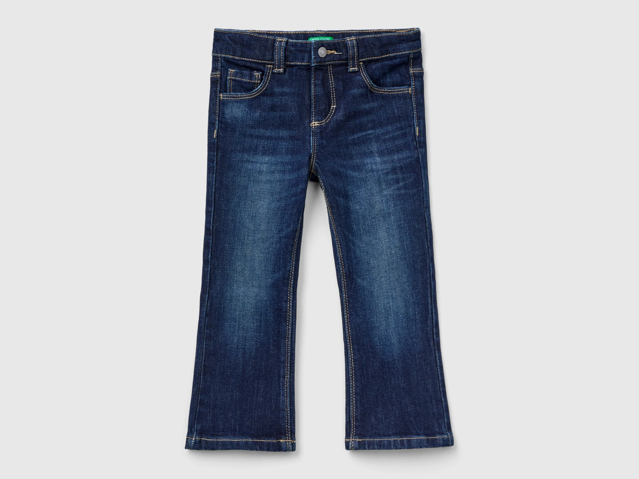Jeans cinque tasche a zampa