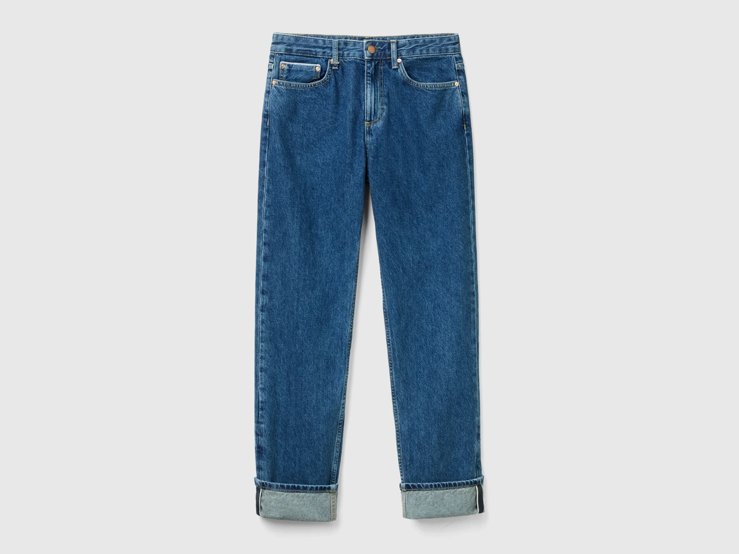 Jeans straight con risvolto