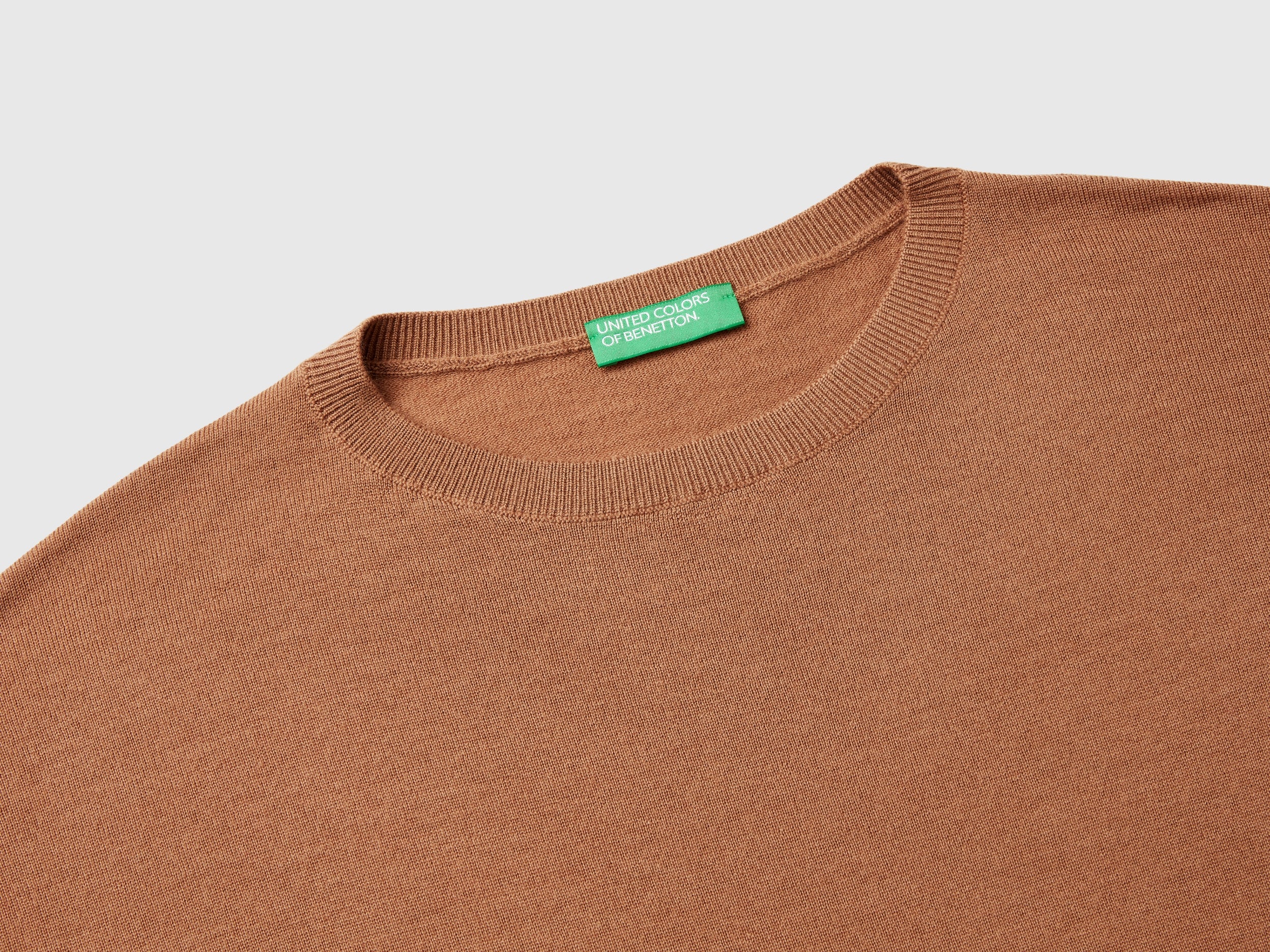 Maglia con scollo a barchetta in pura lana Merino - Image 3