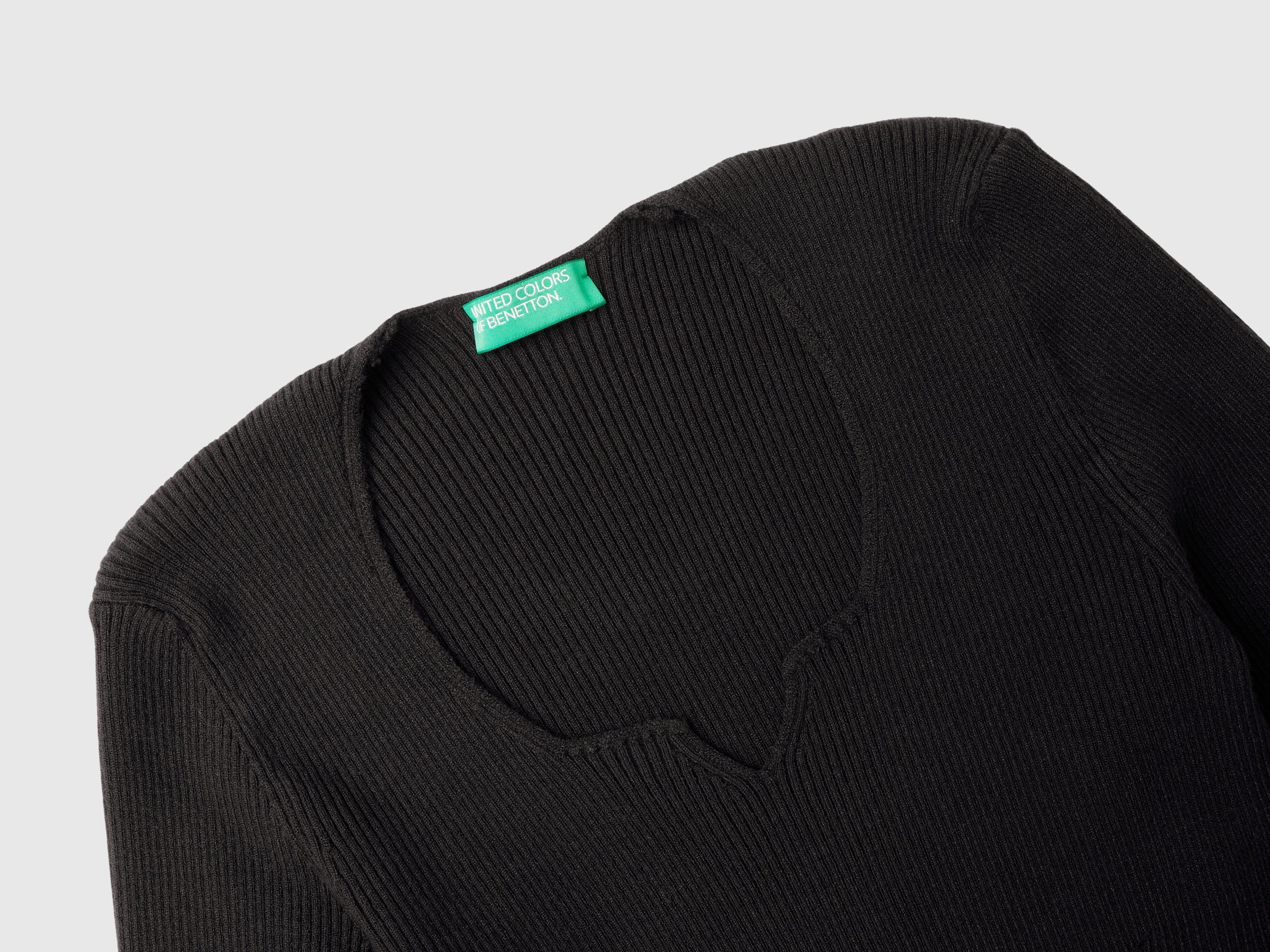 Maglia con scollo a cuore - Image 3