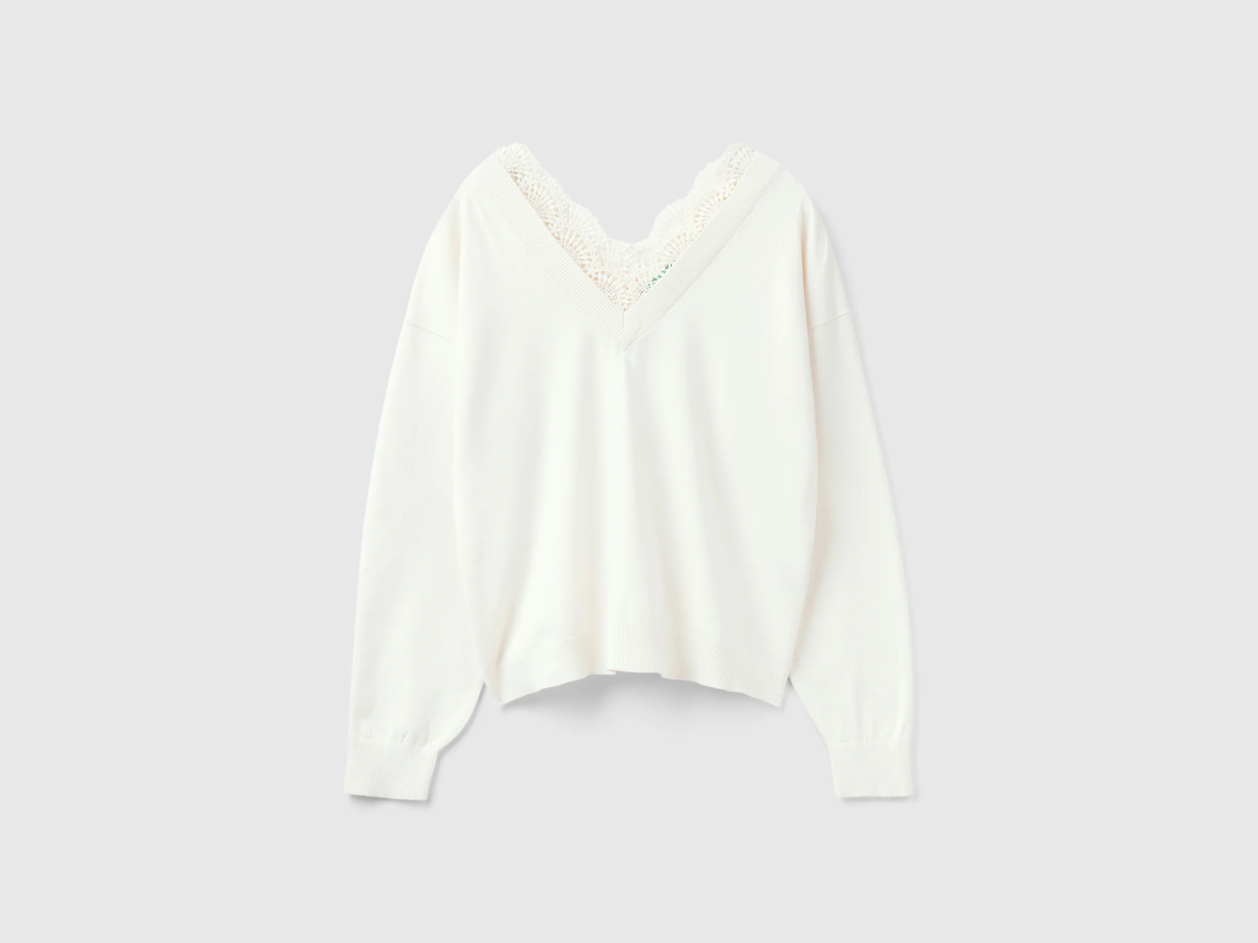 Maglia fluida con pizzo