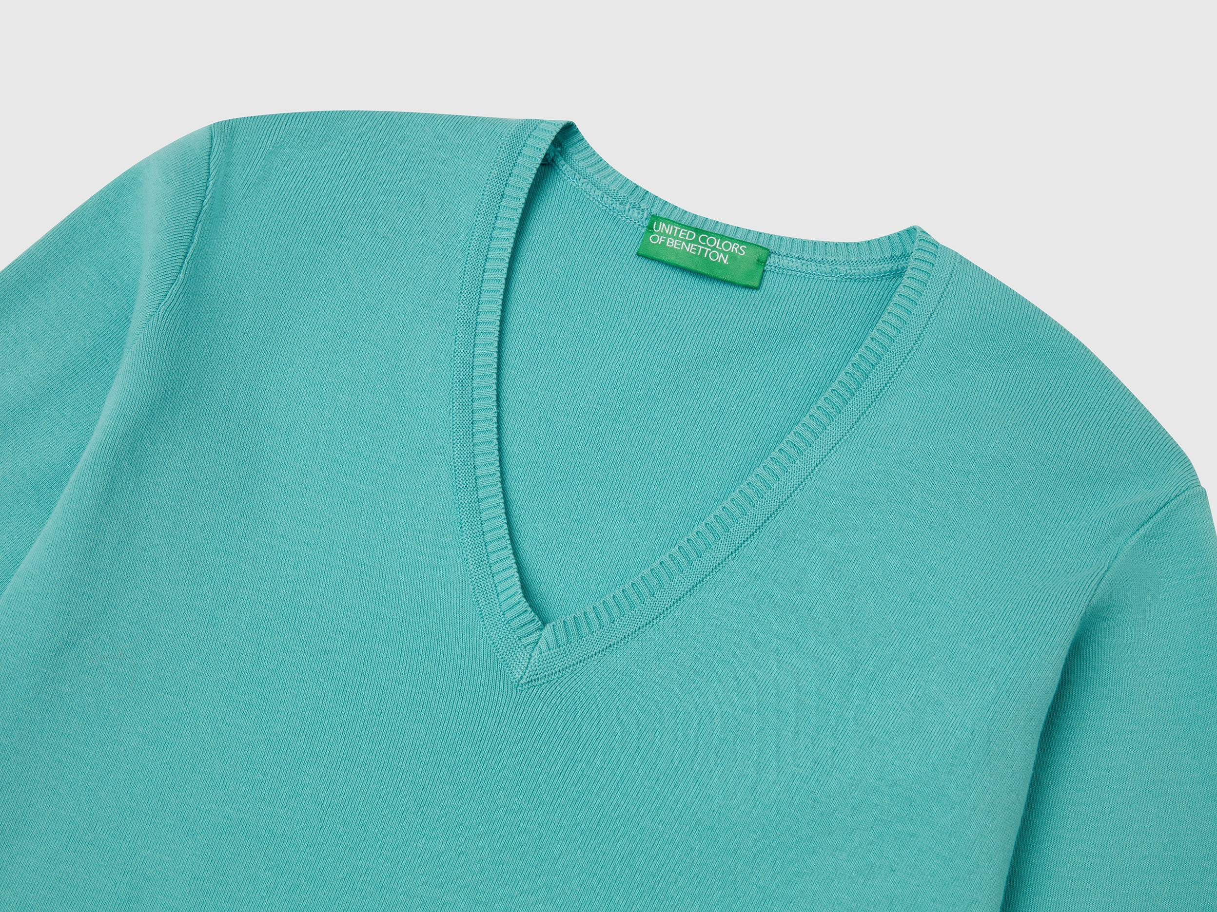 Maglia in puro cotone con scollo a V - Image 3