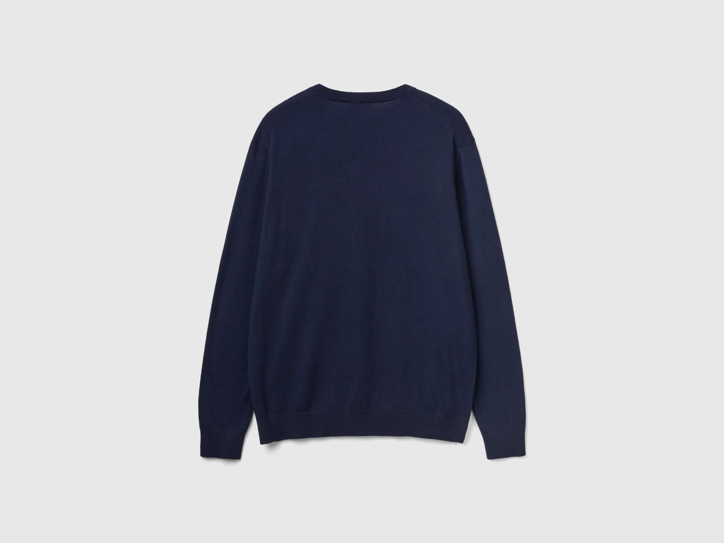 Maglia scollo a V in misto cotone leggero - Image 2
