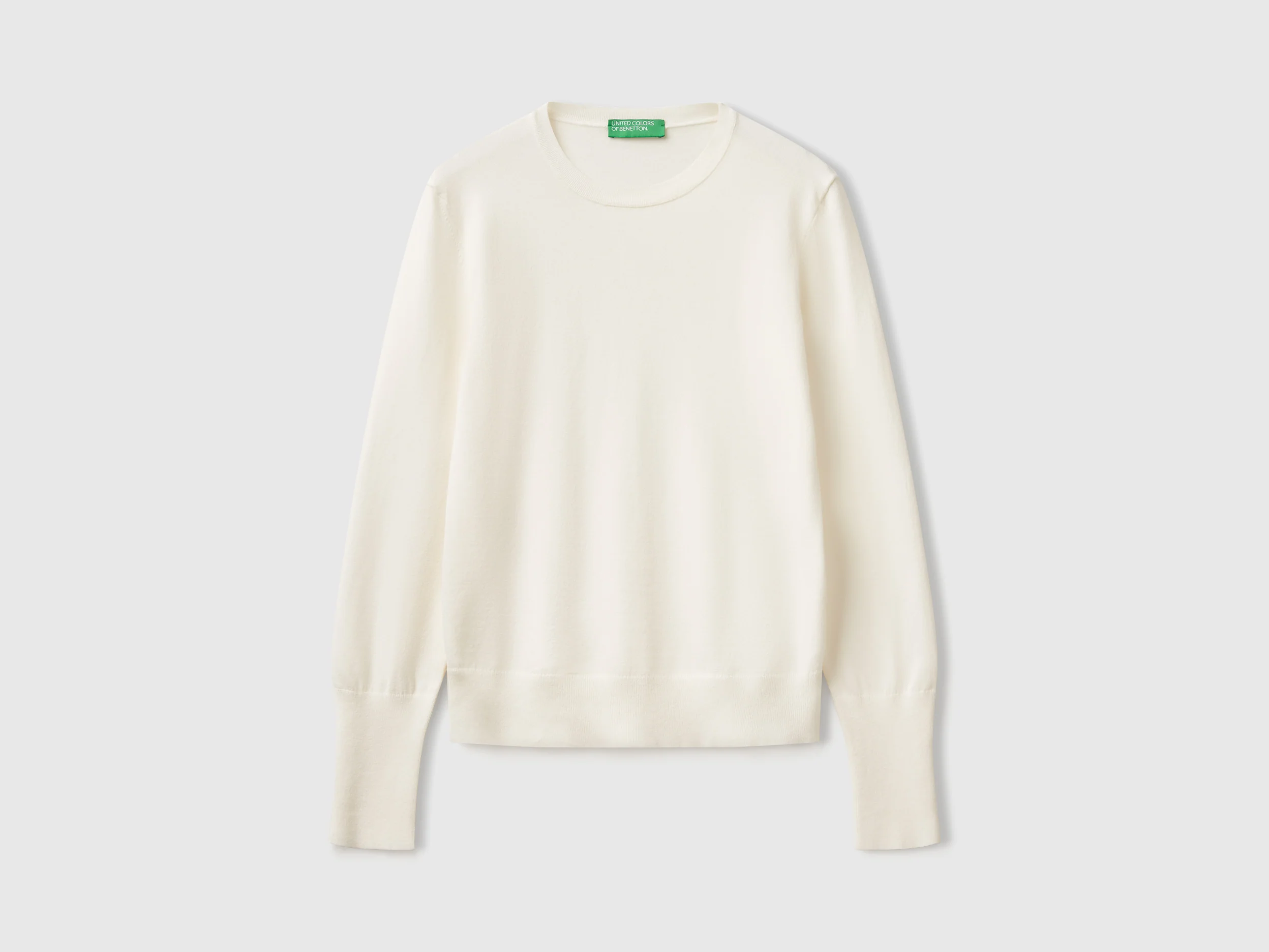 Maglioncino slim fit in misto viscosa