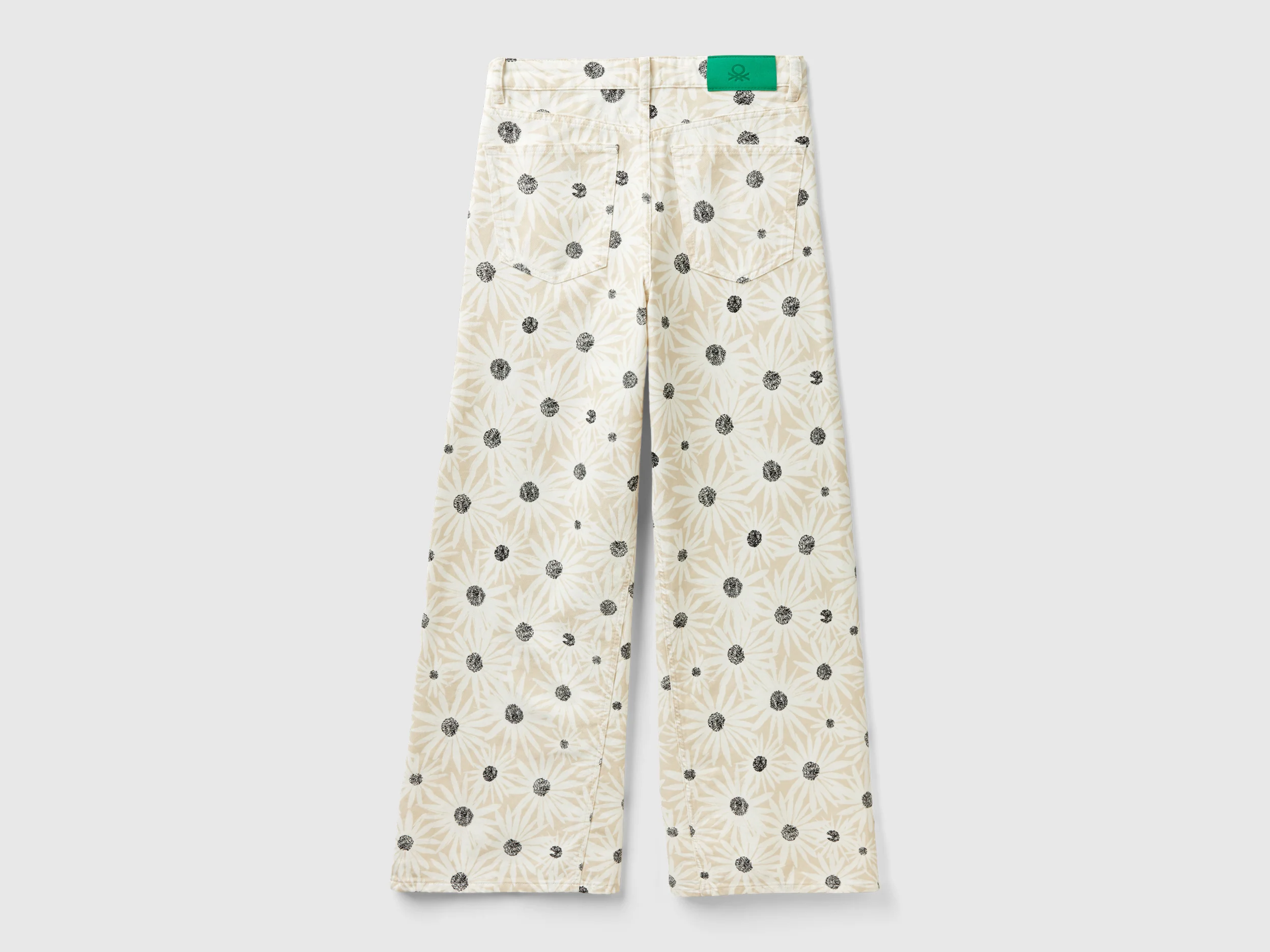 Pantaloni ampi con stampa fiori - Image 2