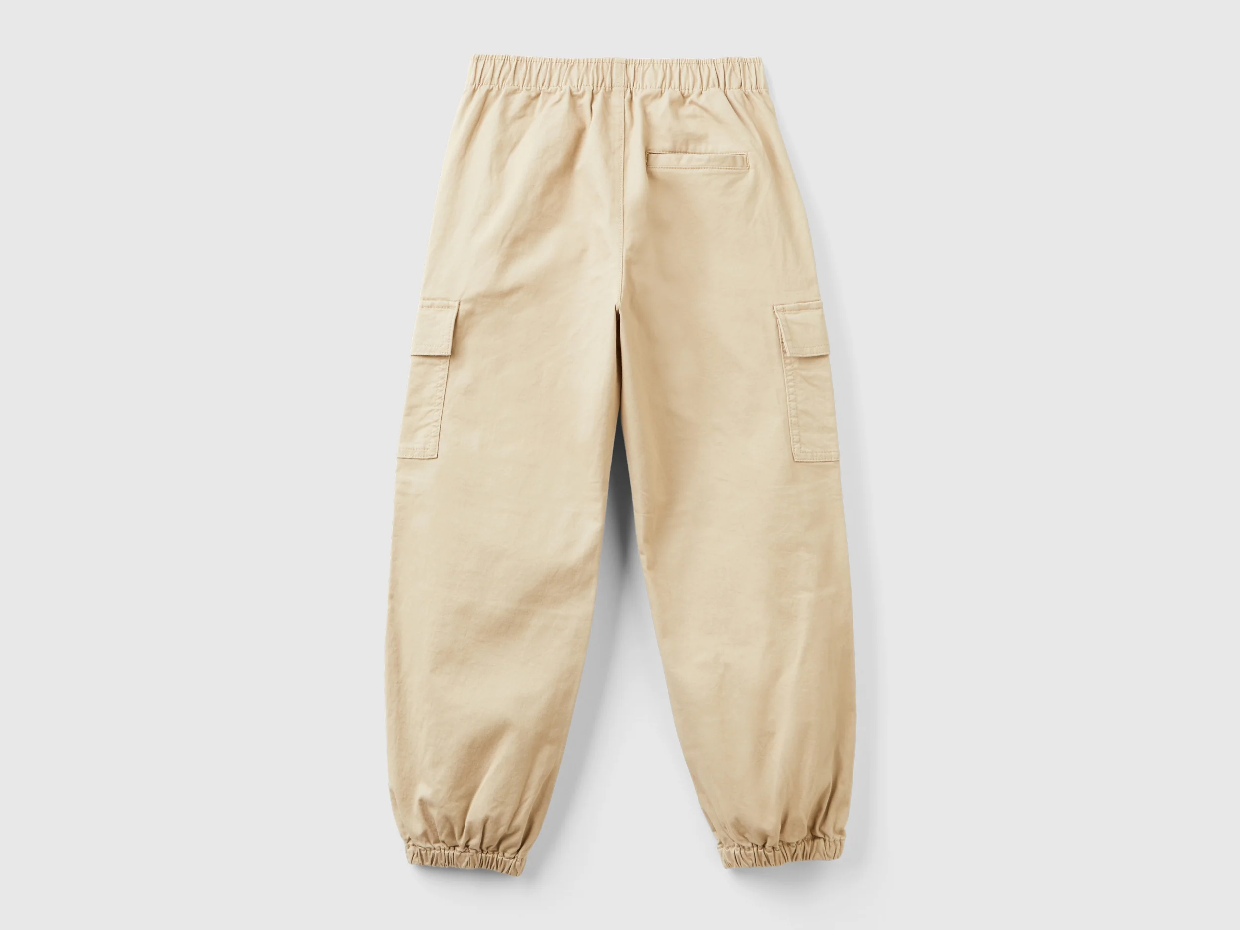 Pantaloni cargo in cotone stretch - Image 2