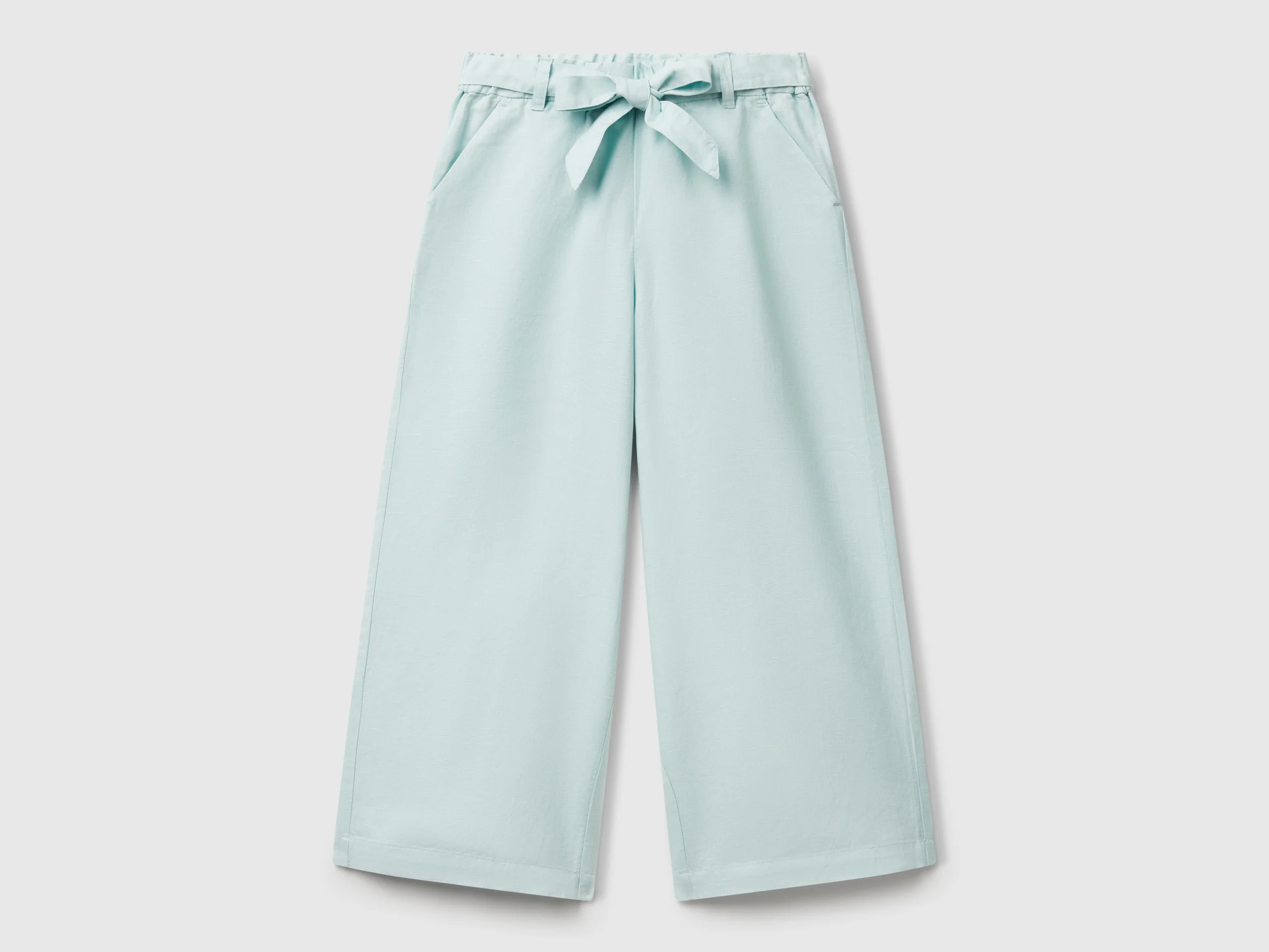 Pantaloni con fusciacca