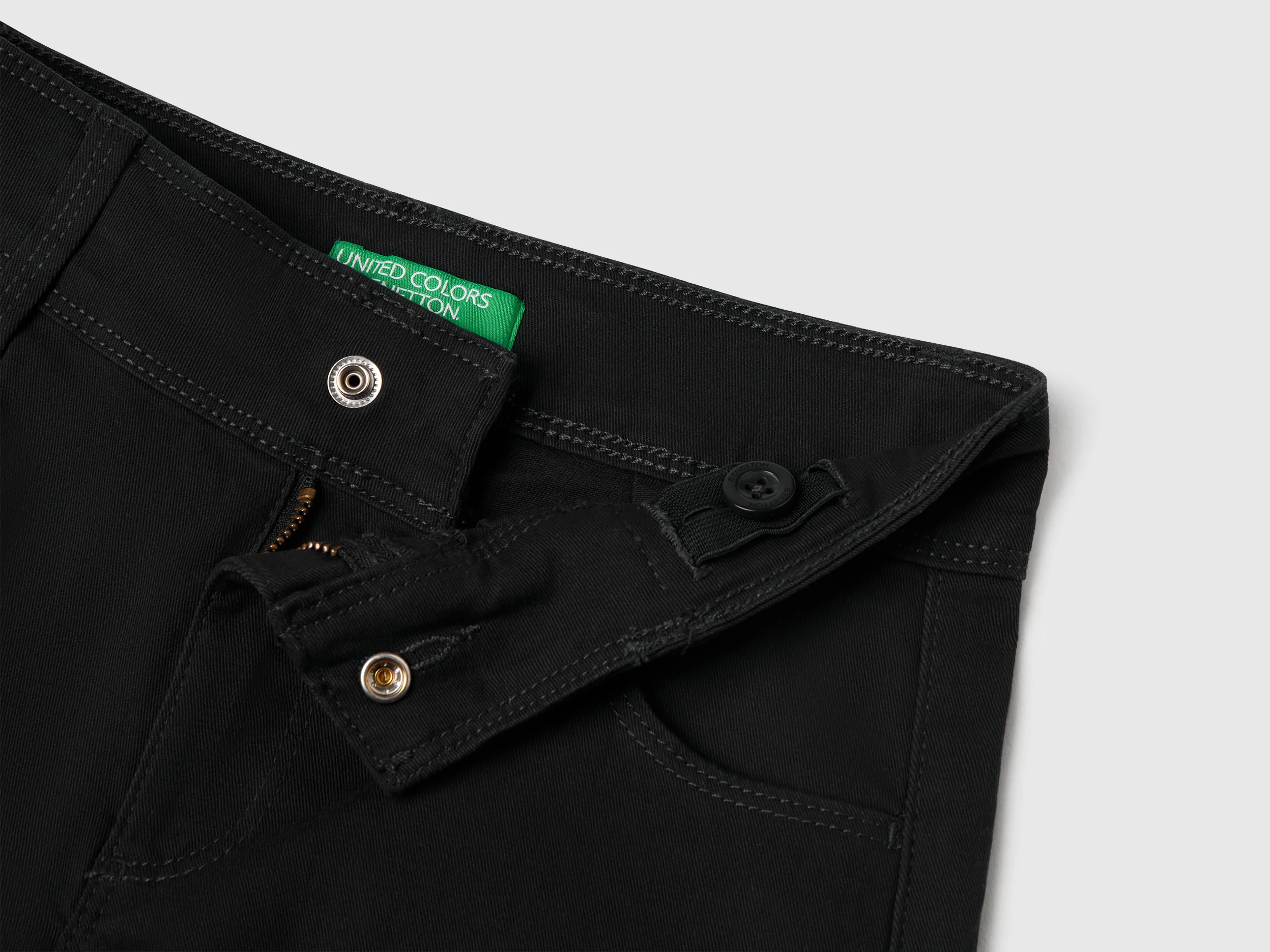Pantaloni con gamba ampia - Image 3