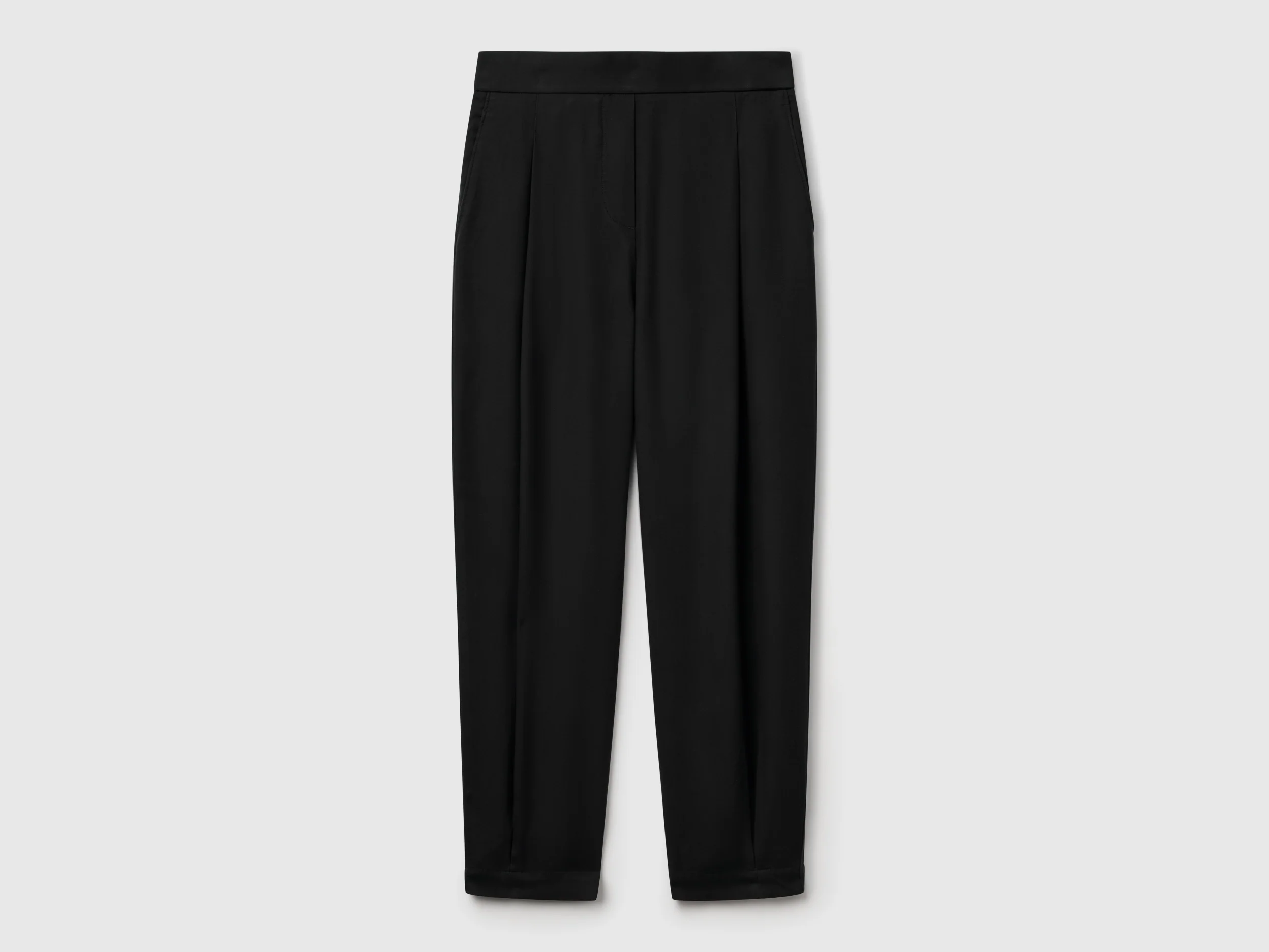 Pantaloni fluidi con pinces