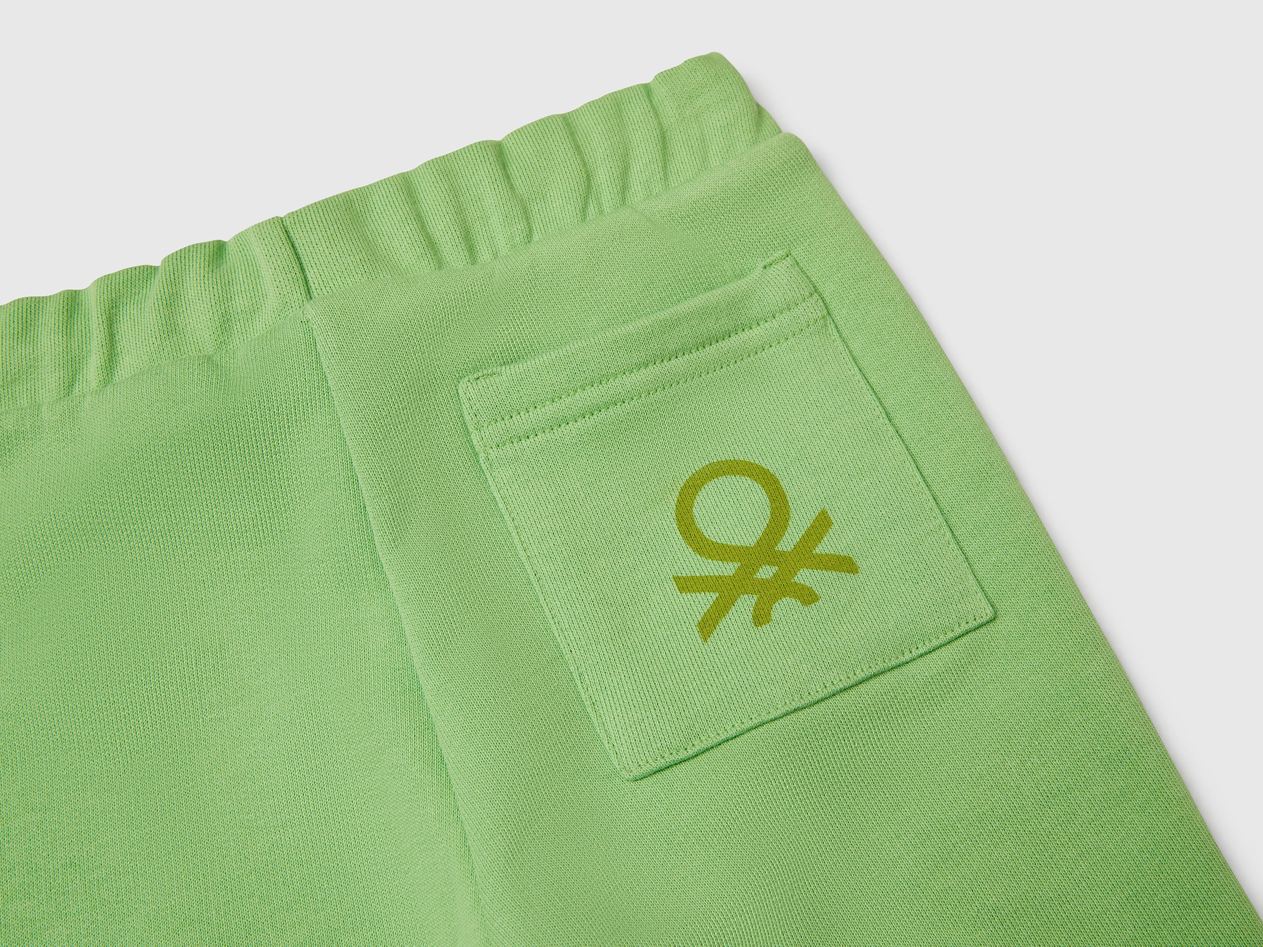 Pantaloni in cotone con logo - Image 3
