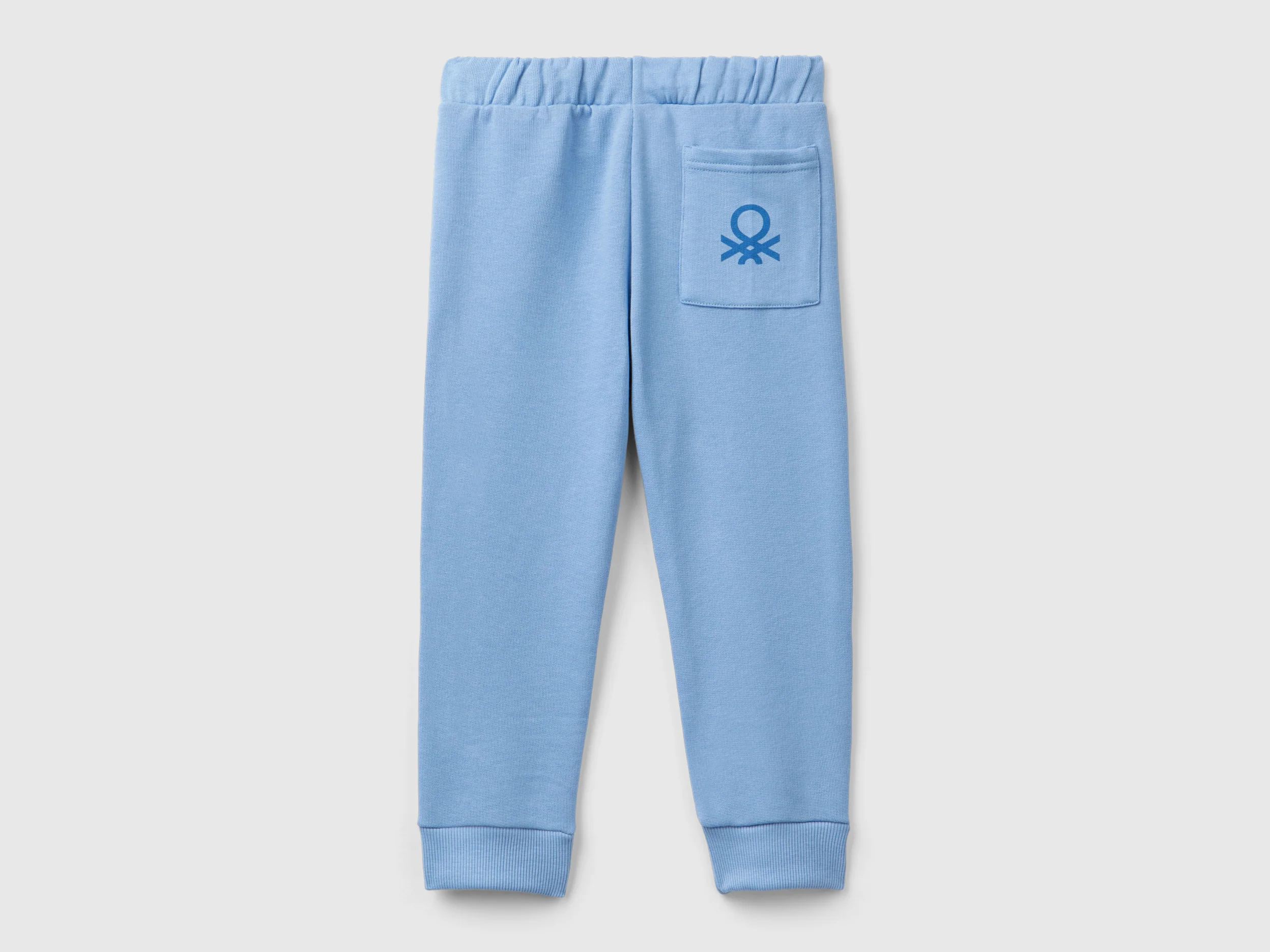 Pantaloni in felpa con taschino - Image 2