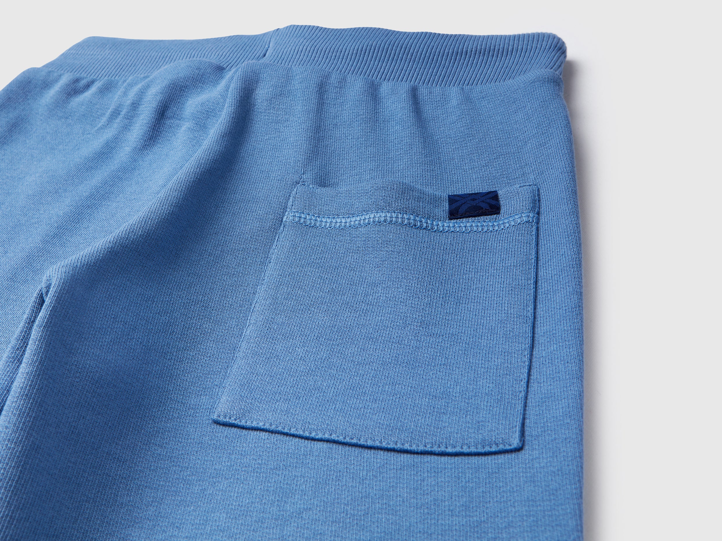 Pantaloni sportivi con coulisse - Image 2