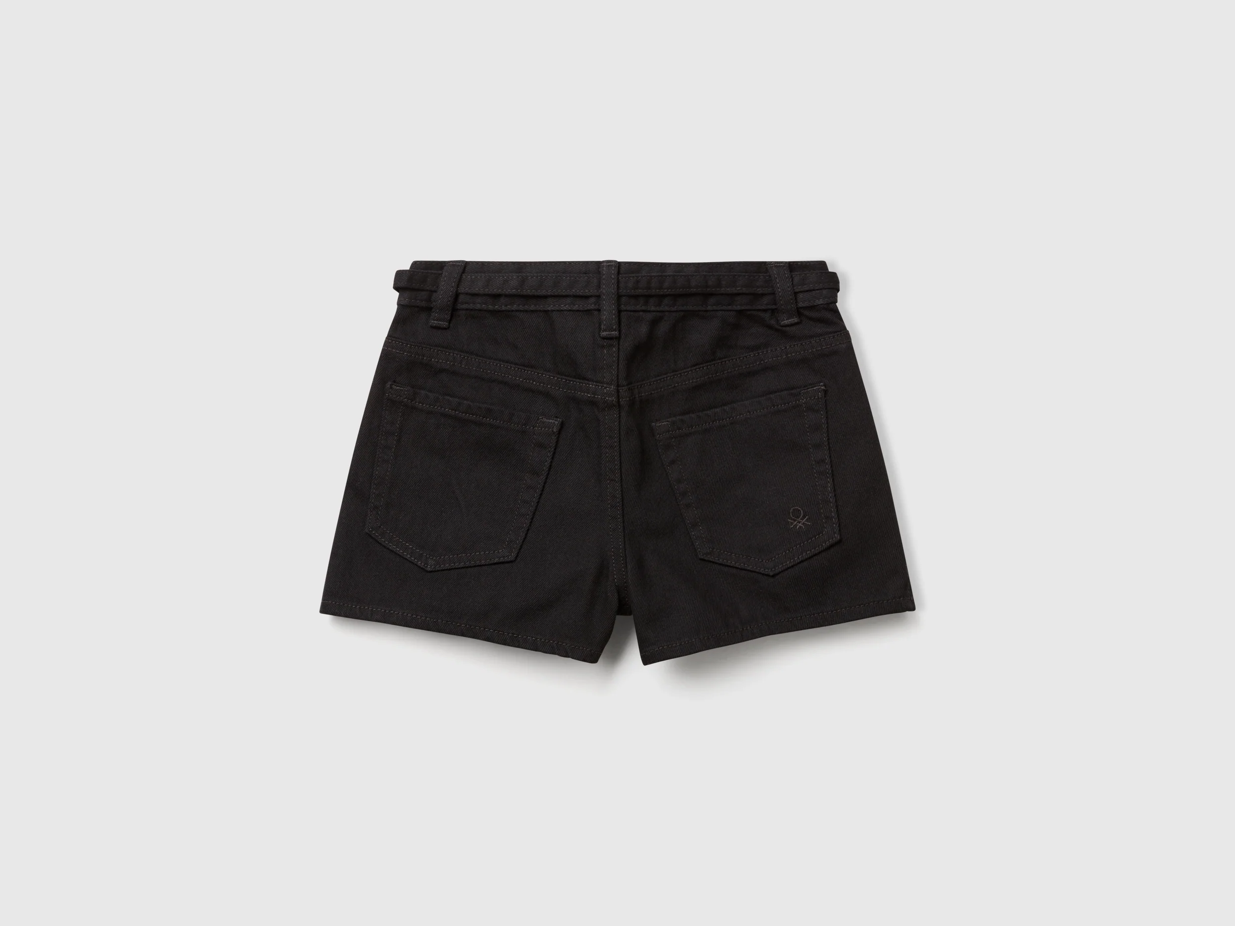 Shorts con cintura - Image 2
