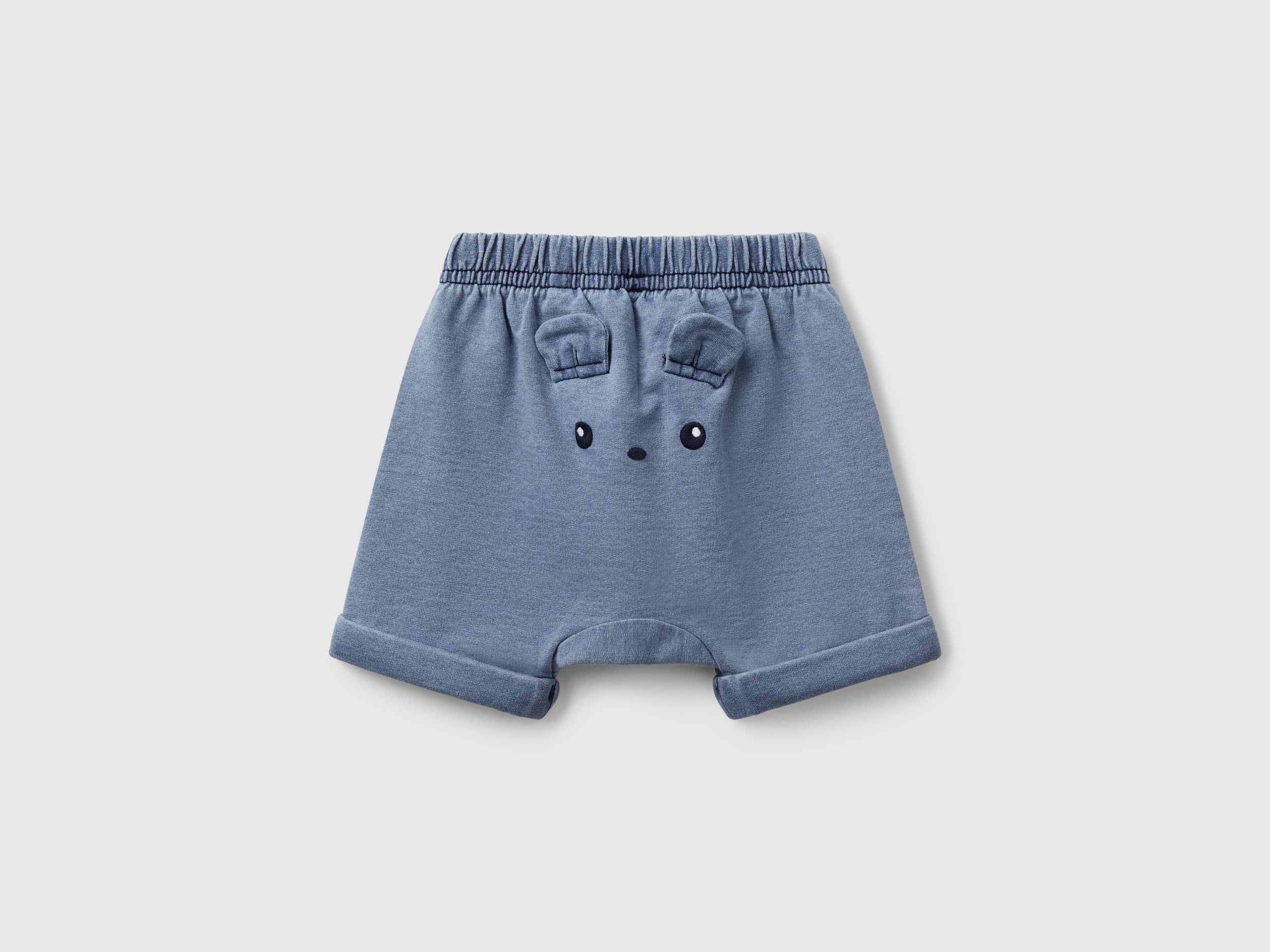 Shorts con patch in felpa effetto denim - Image 2