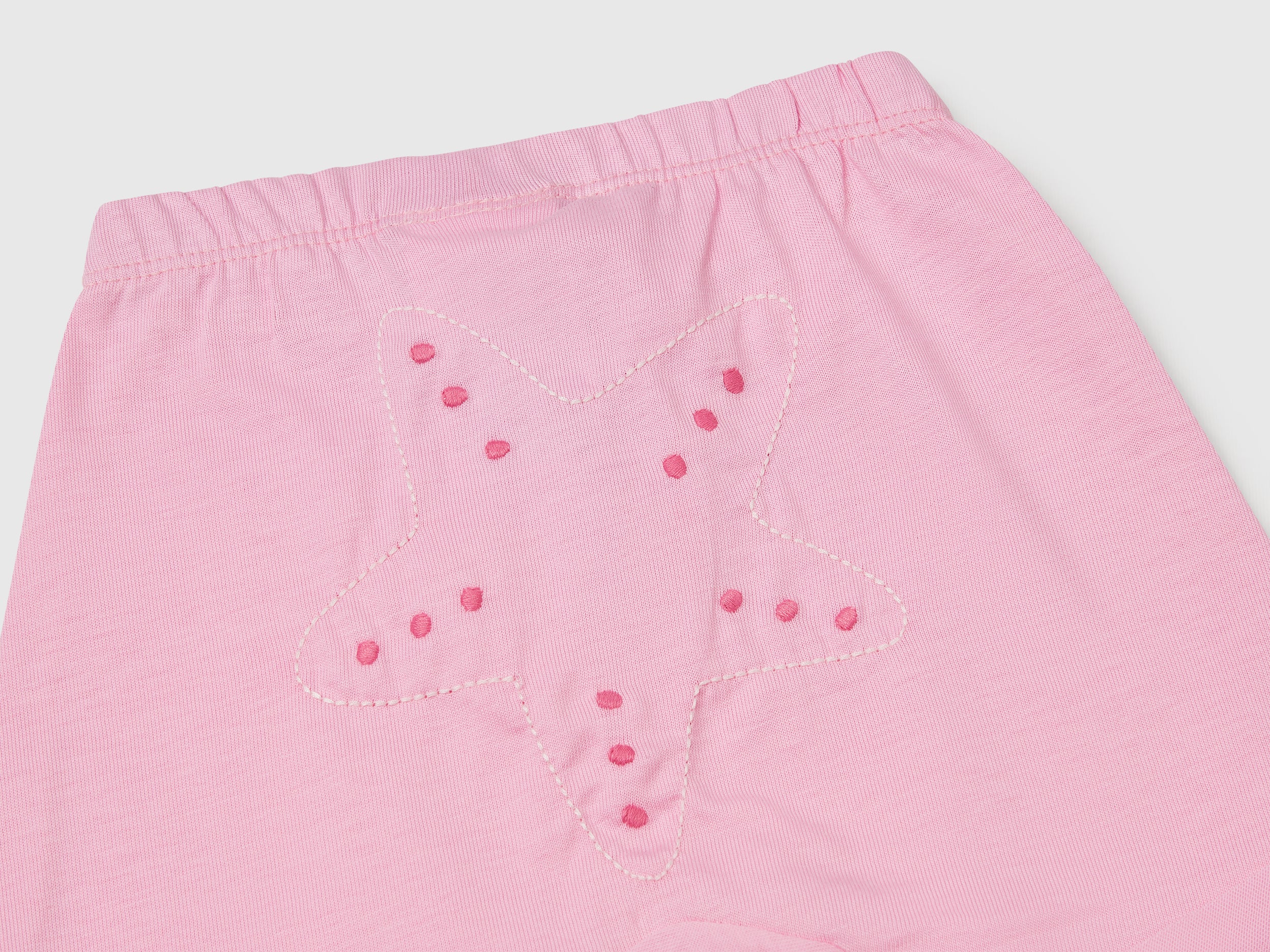 Shorts con patch sul retro - Image 3