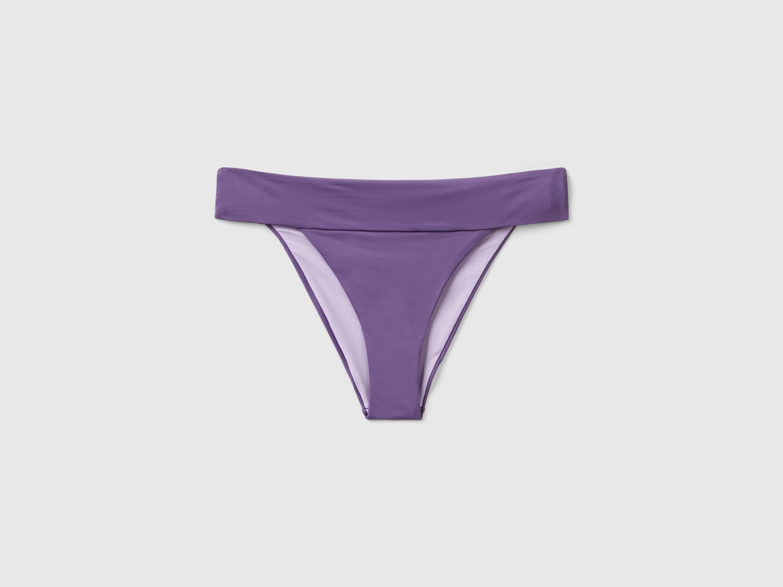 Slip costume fianco alto in ECONYL®