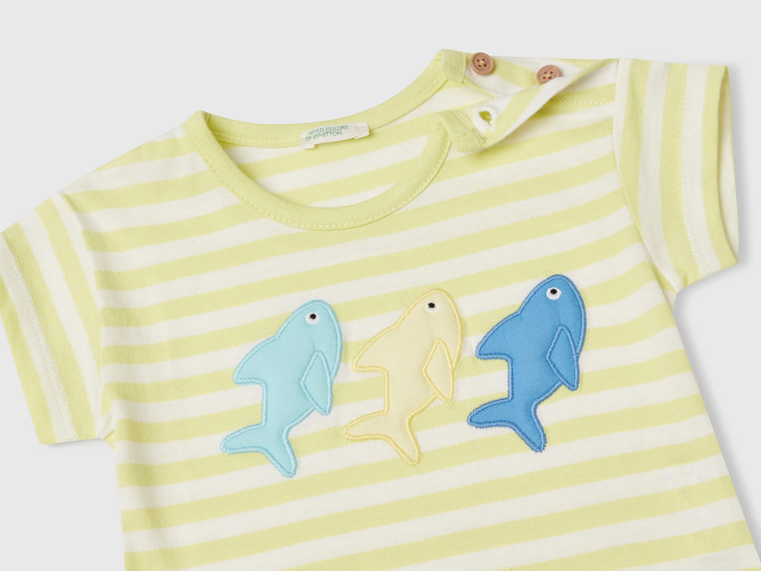 T-shirt a righe con patch squali - Image 3