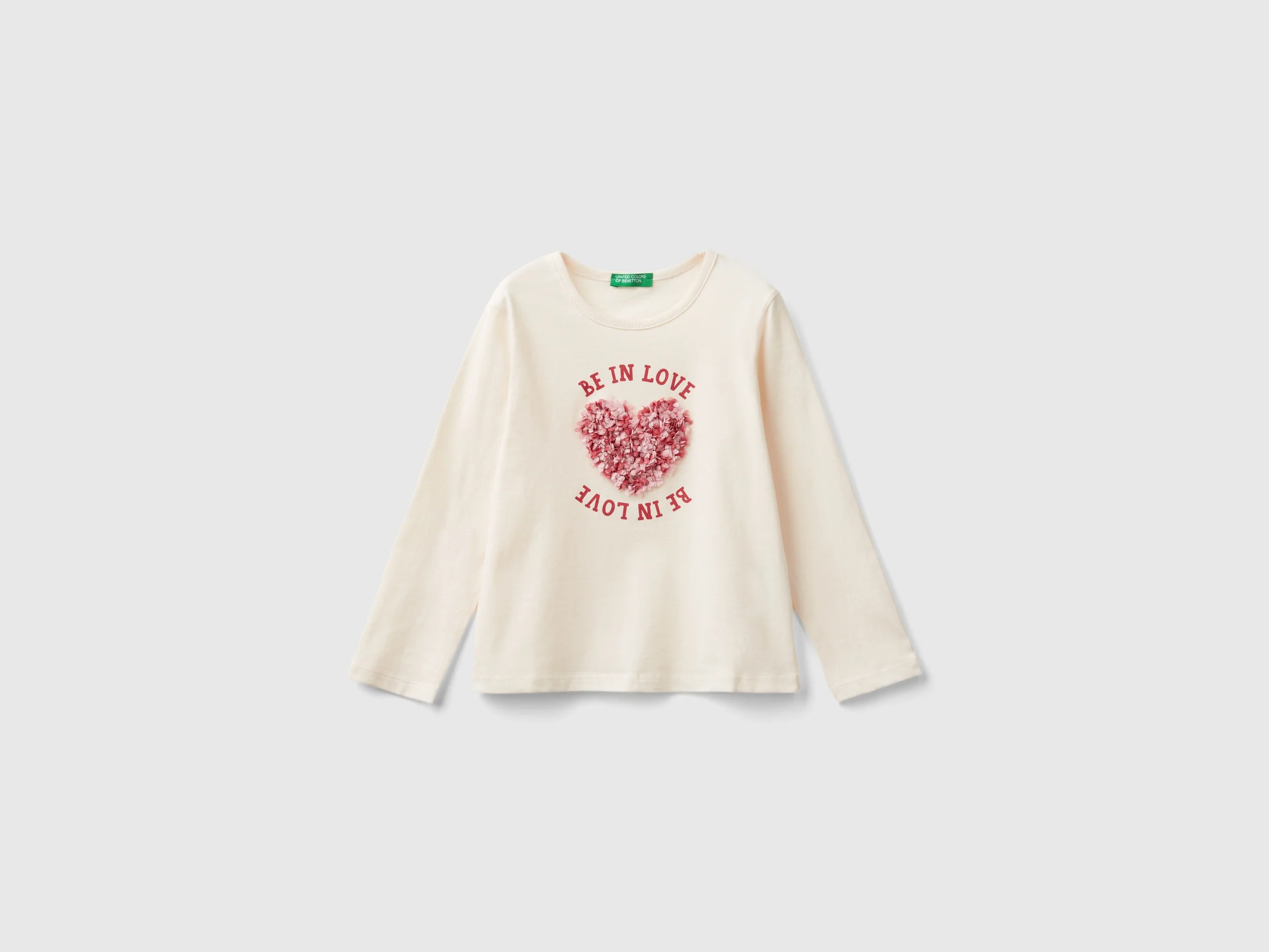 T-shirt con applicazione effetto petali