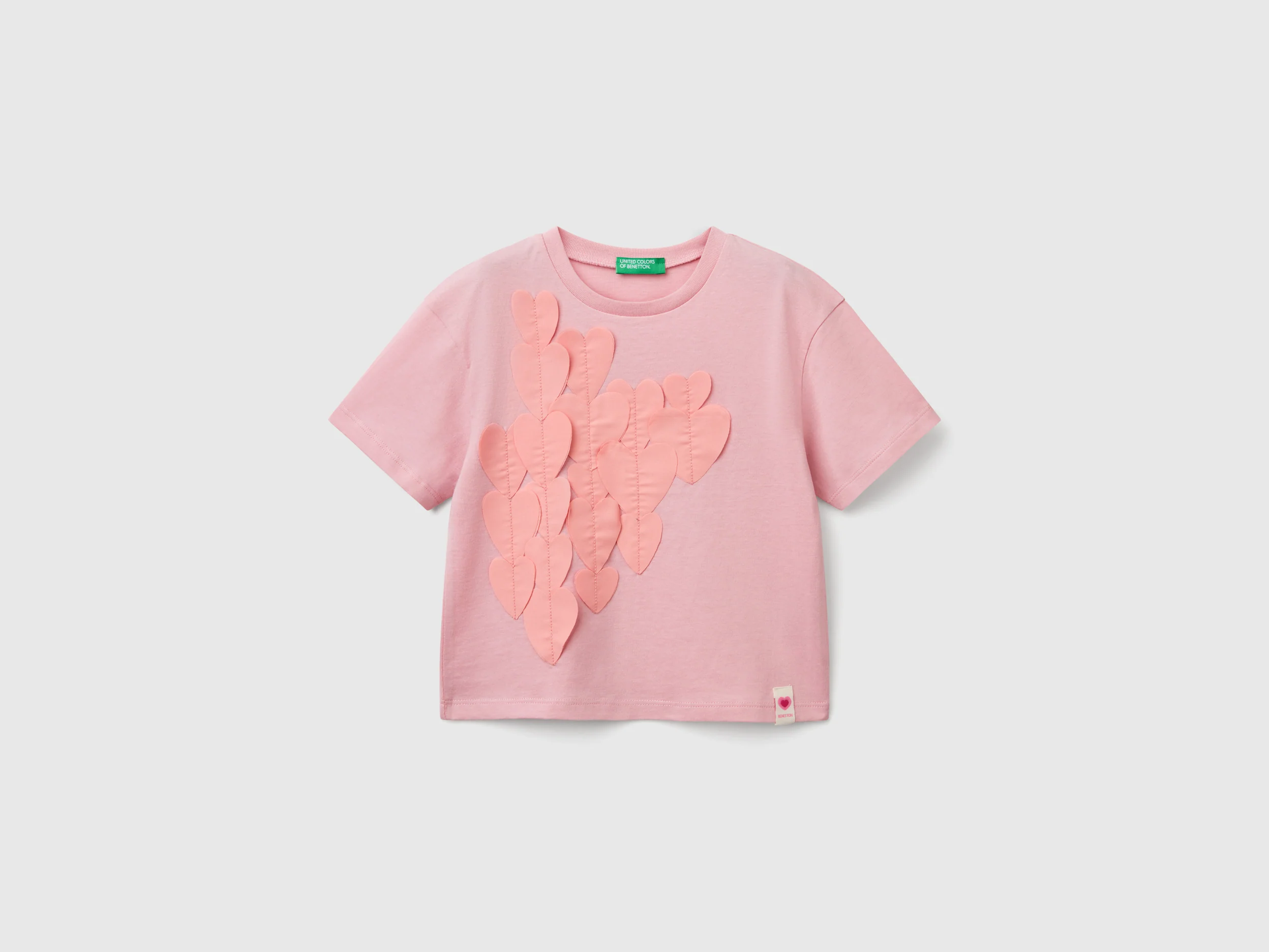 T-shirt con applicazioni