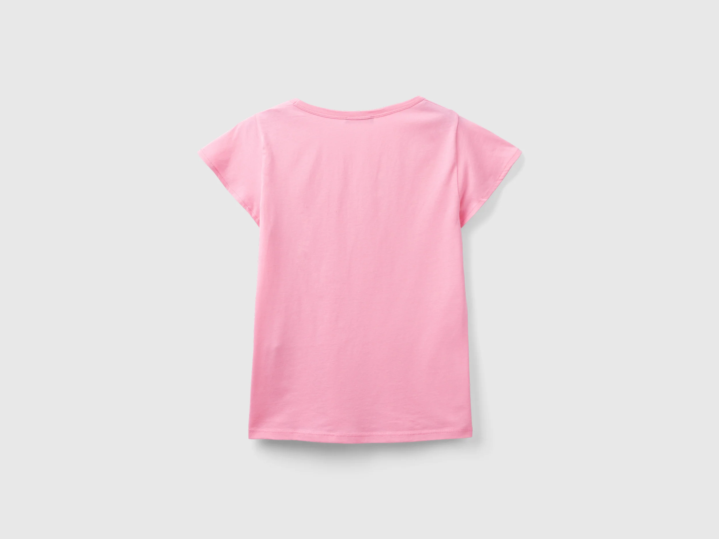 T-shirt con scollo ampio - Image 2