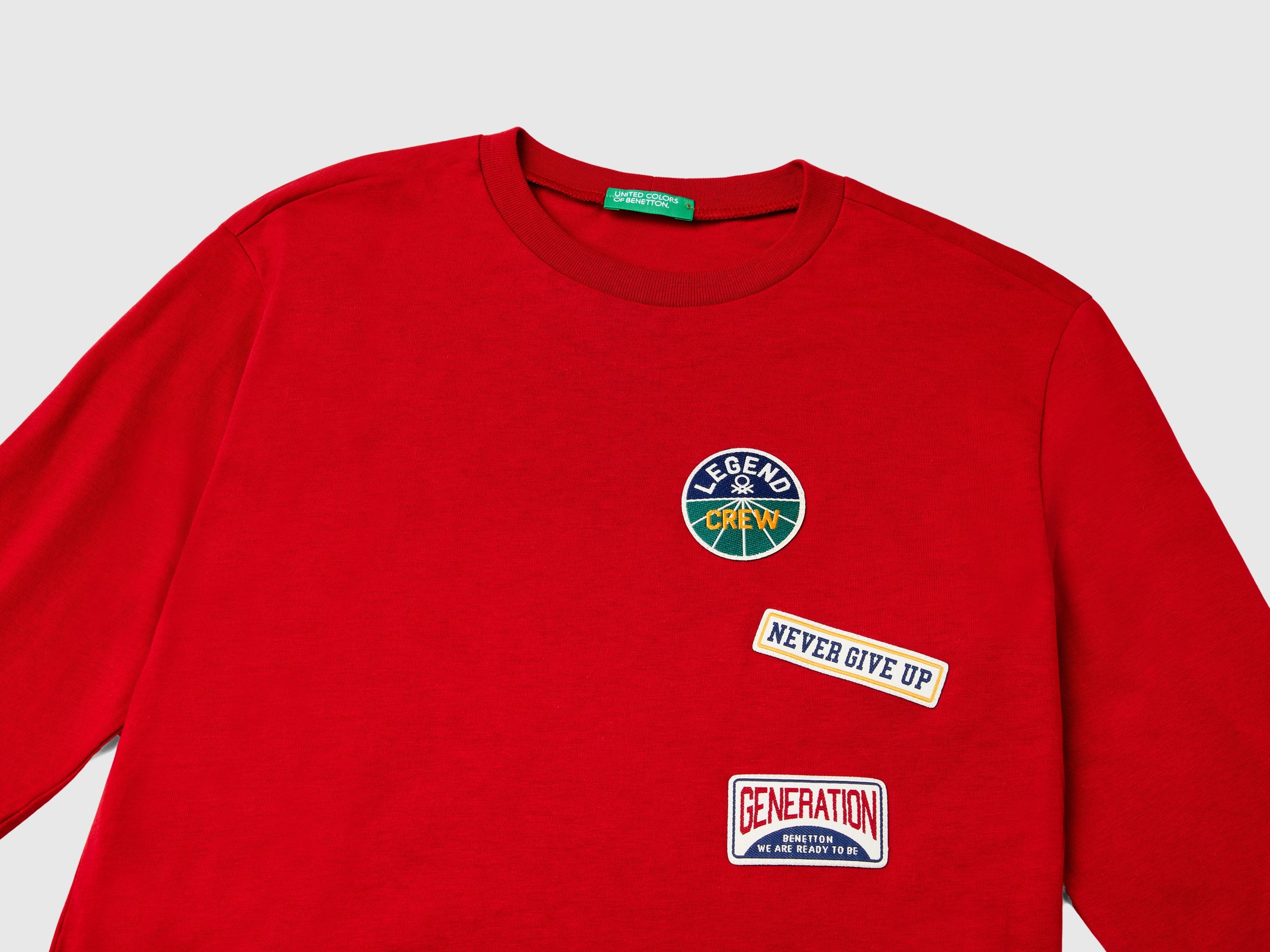 T-shirt con stampa effetto velluto - Image 3