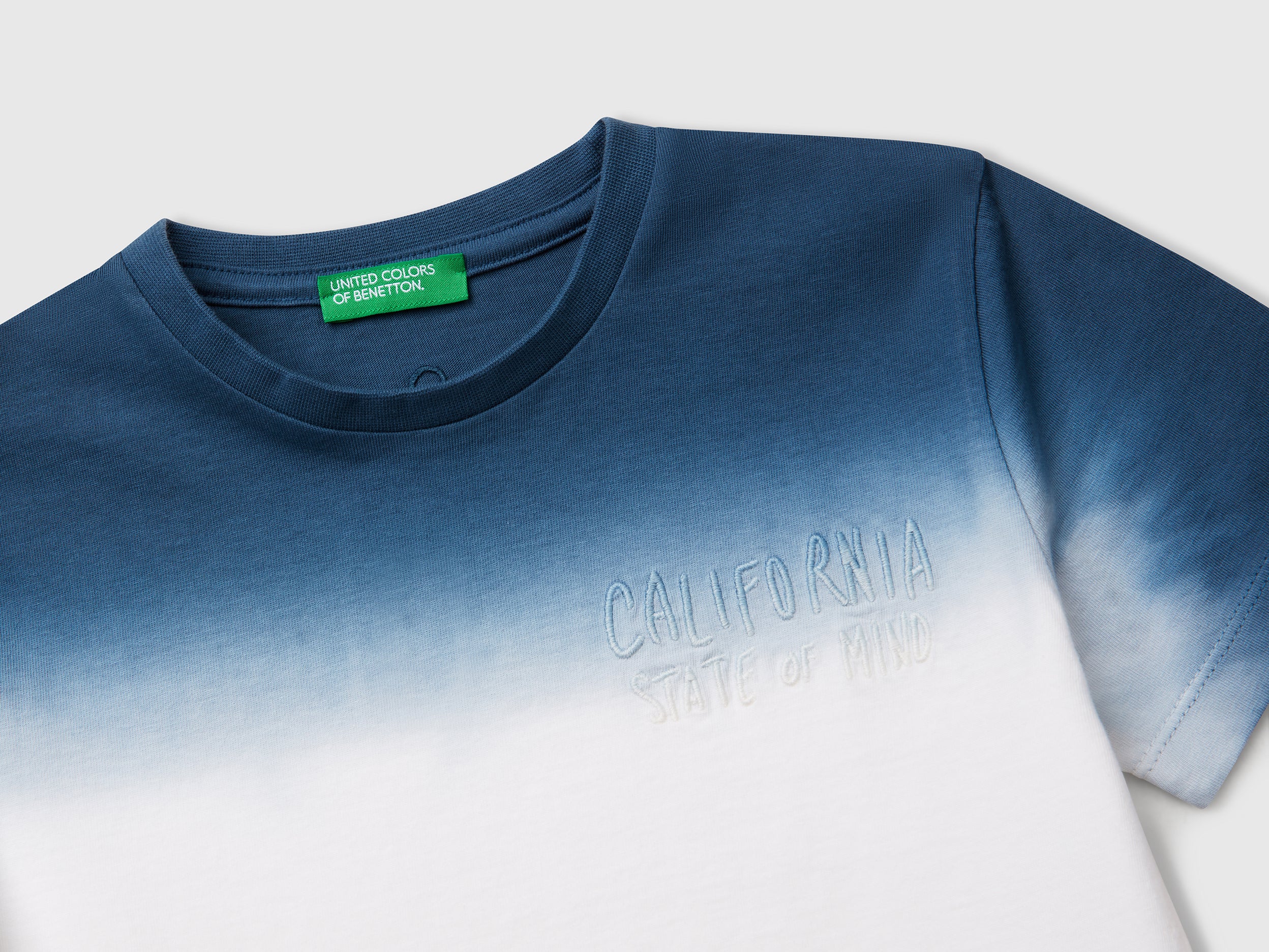 T-shirt dip-dye con ricamo - Image 3