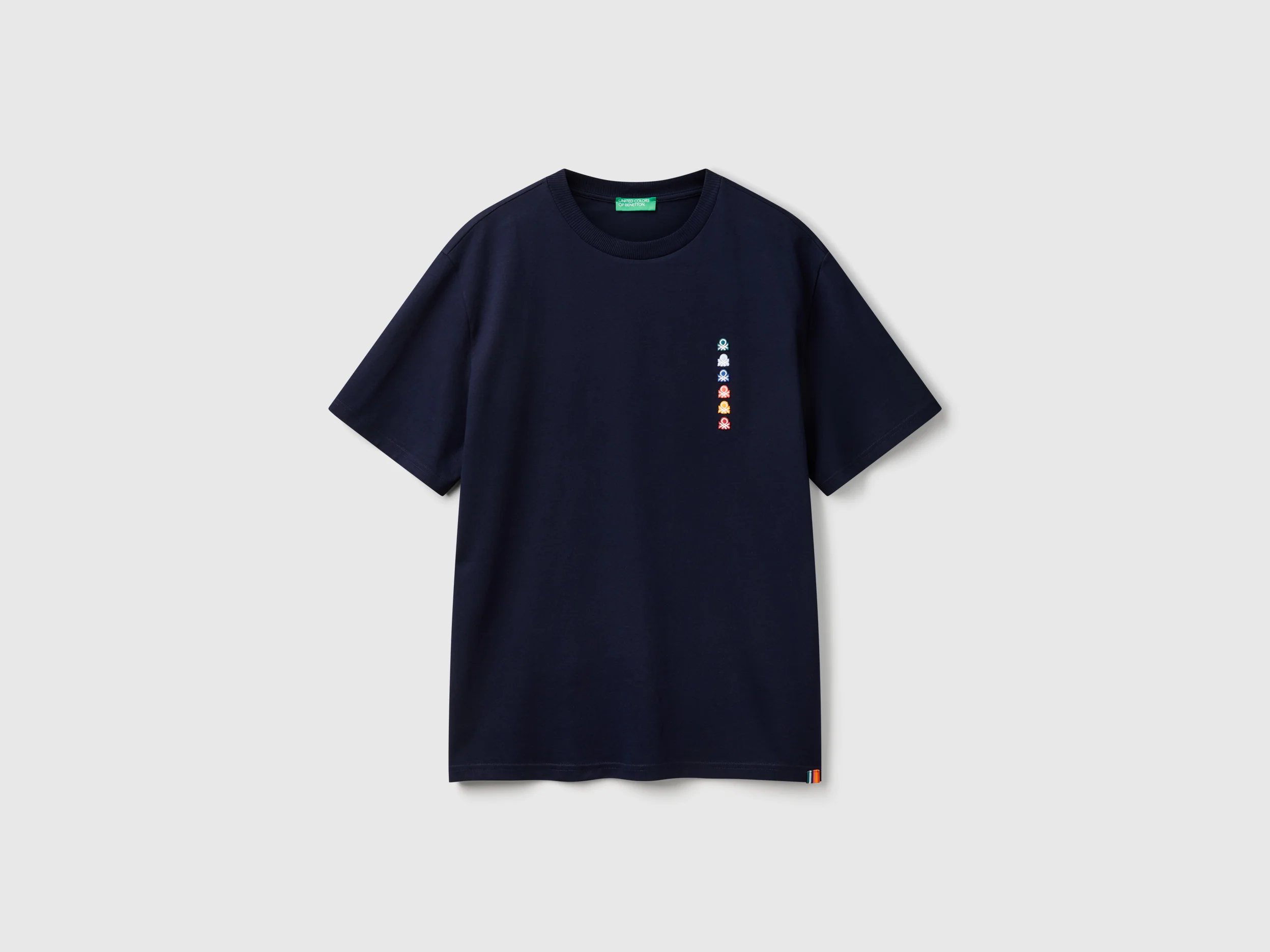 T-shirt over fit con patch