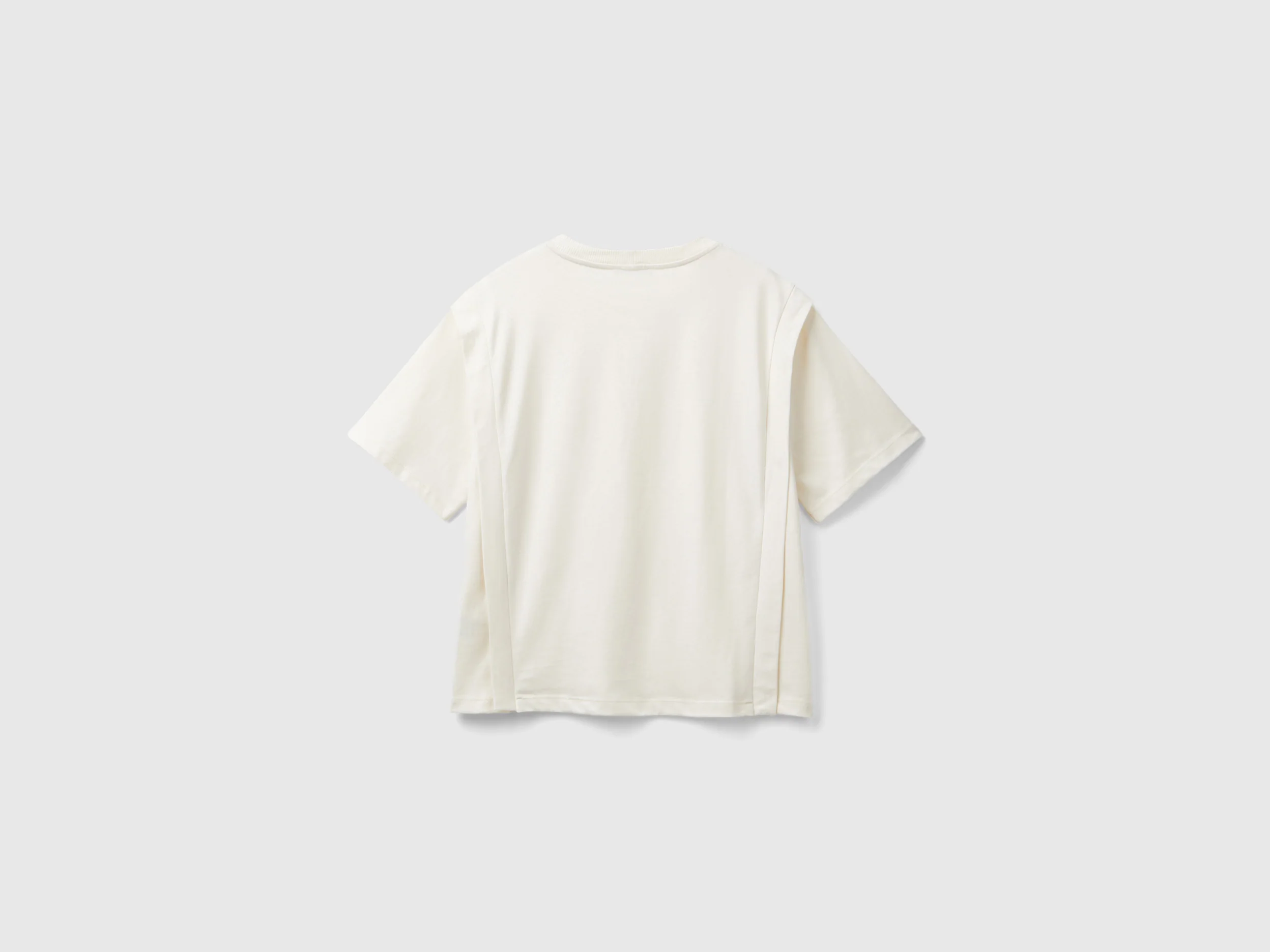 T-shirt regular fit con pieghe - Image 2
