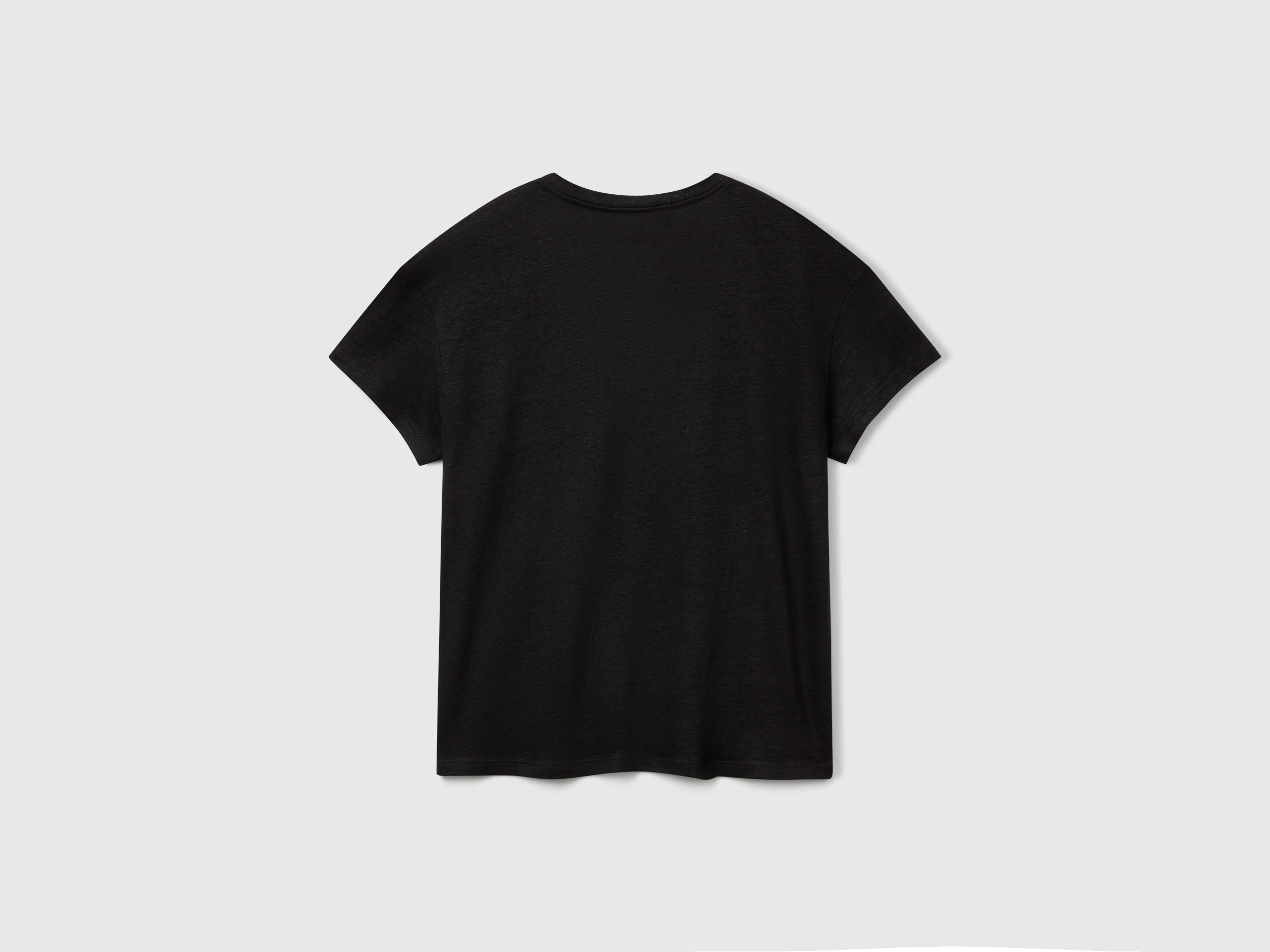 T-shirt scollo a V in puro lino - Image 2